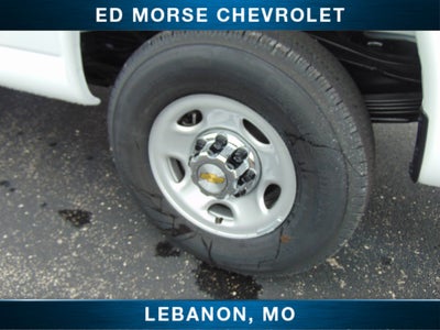 2025 Chevrolet Express Cargo WT