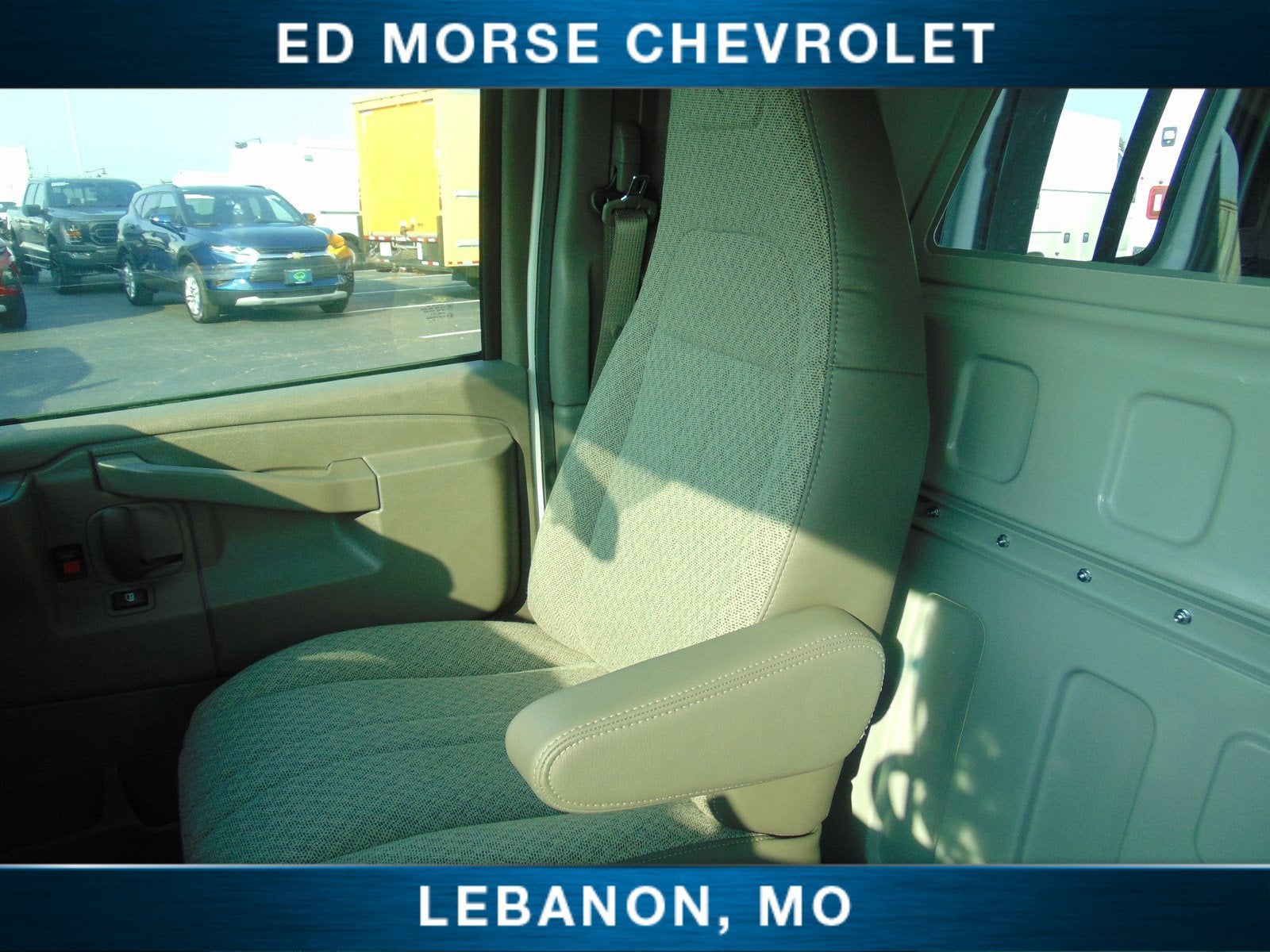 2024 Chevrolet Express Cargo 3500 WT