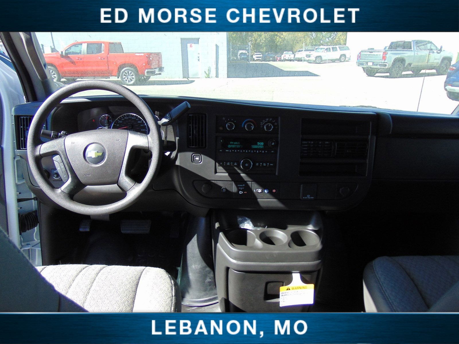 2024 Chevrolet Express Cargo 3500 WT