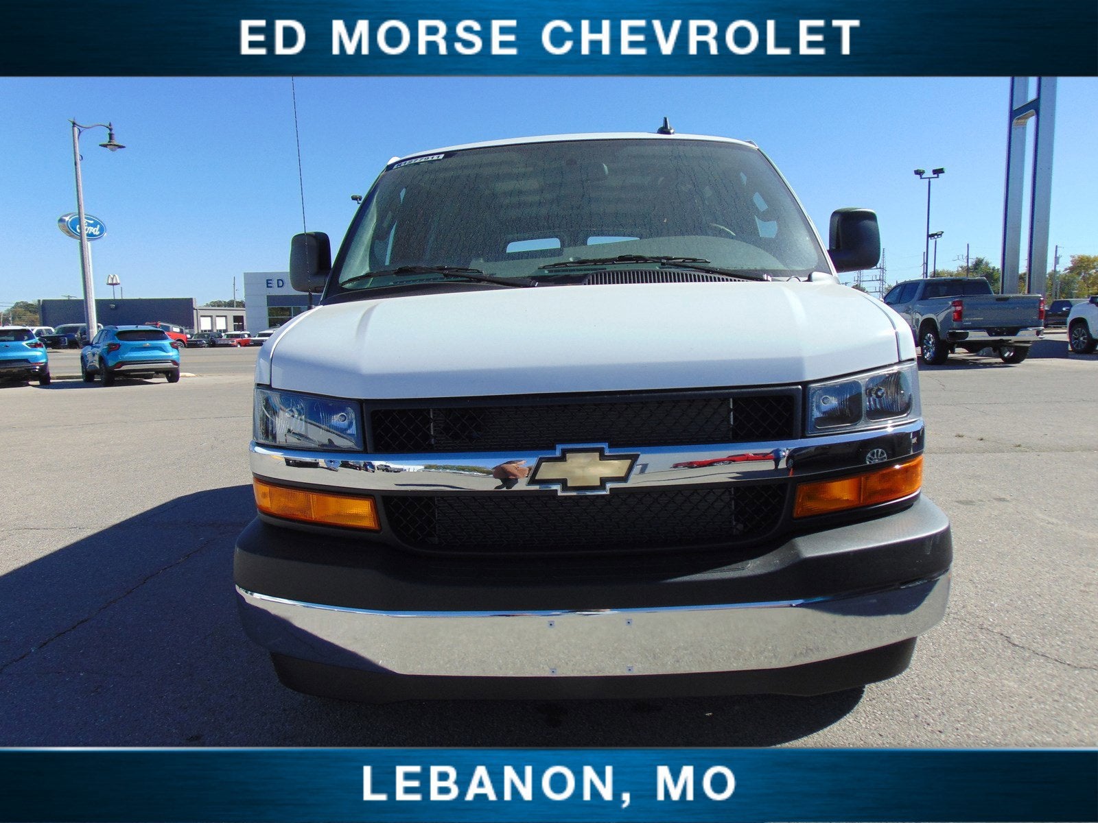 2024 Chevrolet Express Cargo 3500 WT
