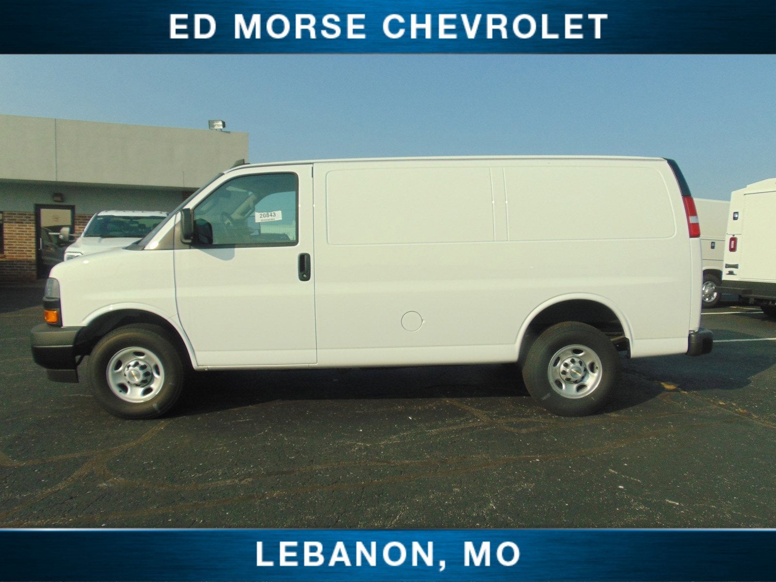 2024 Chevrolet Express Cargo 3500 WT