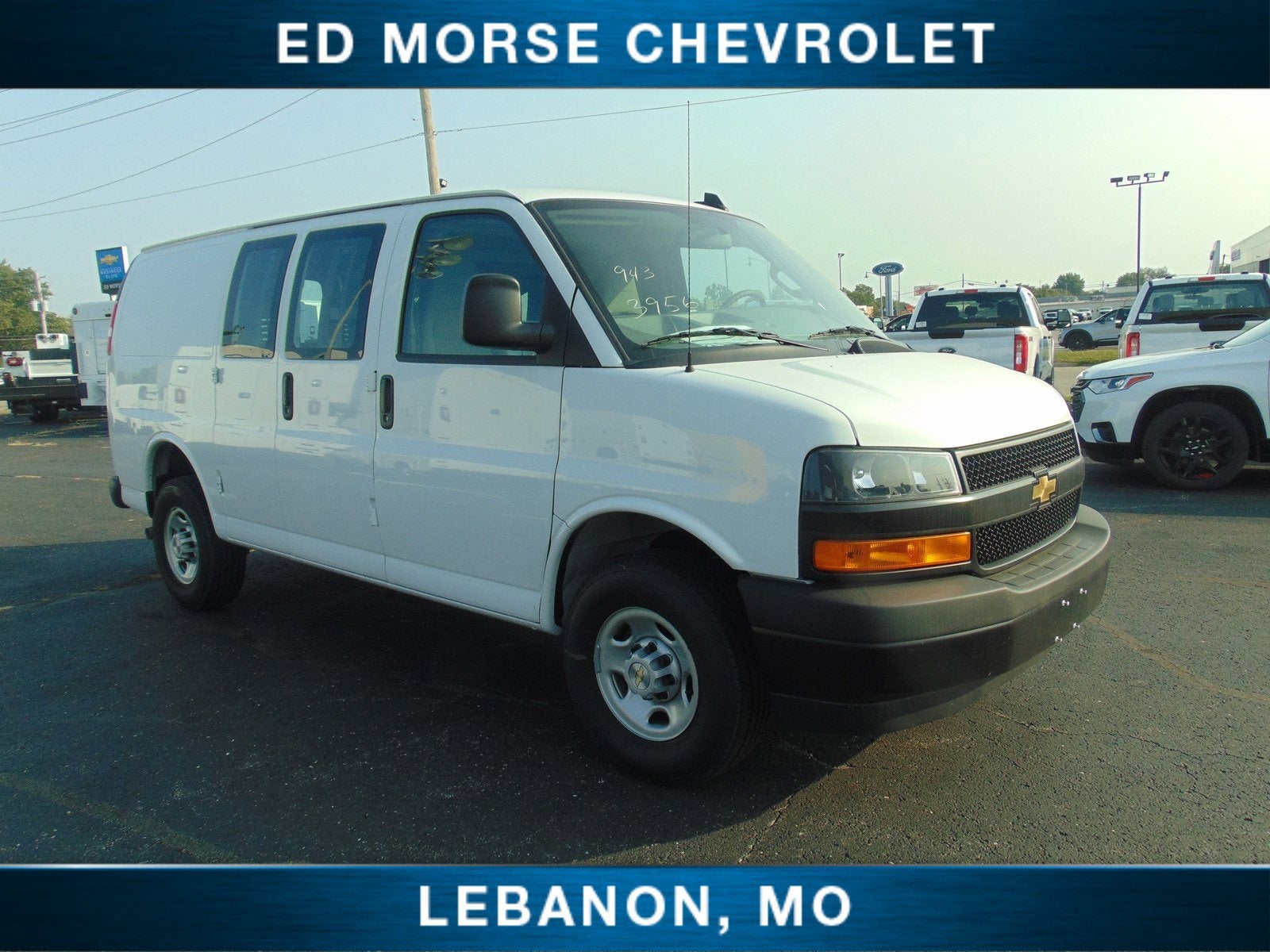 2024 Chevrolet Express Cargo 3500 WT