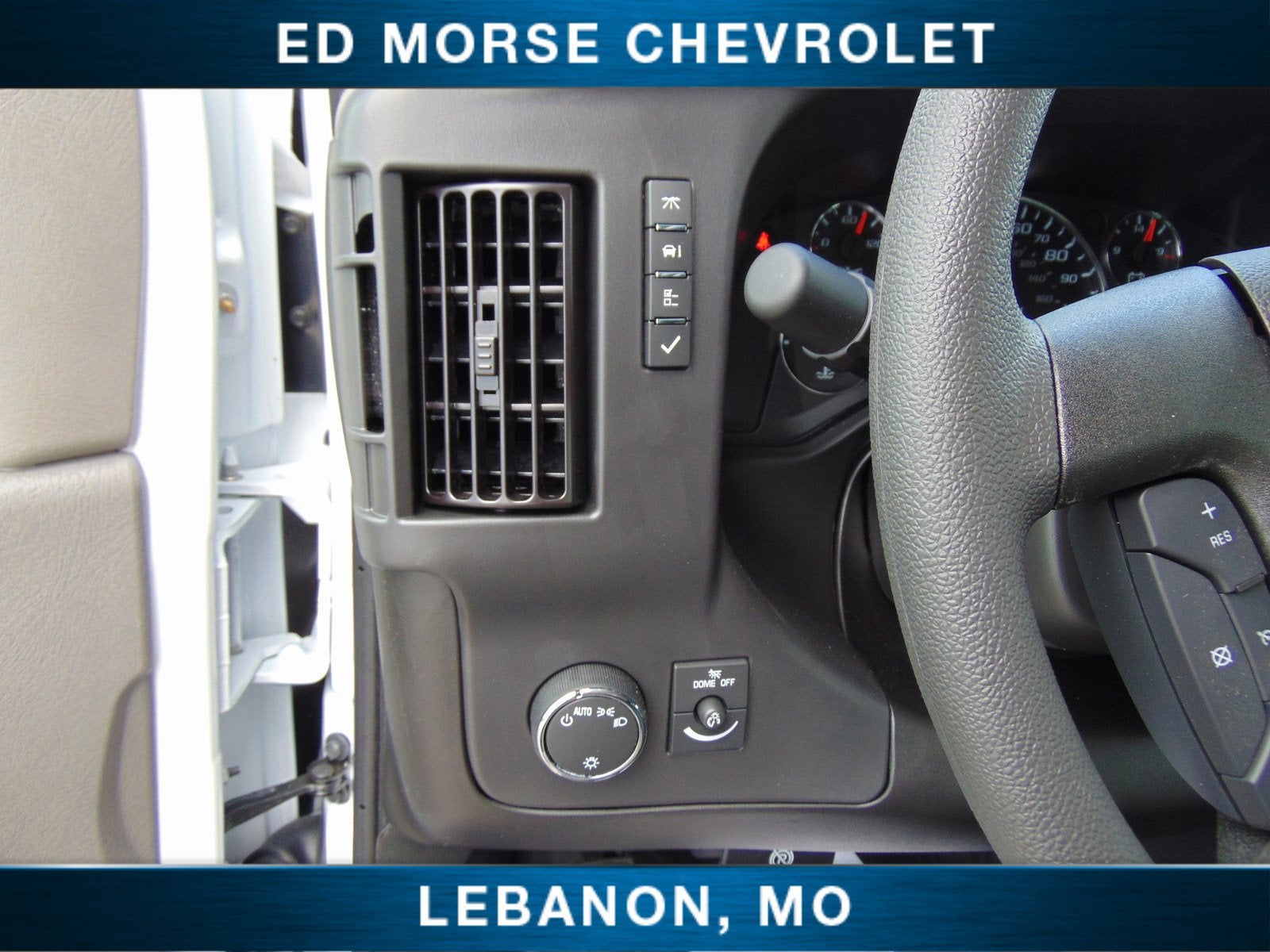 2024 Chevrolet Express Cargo 3500 WT