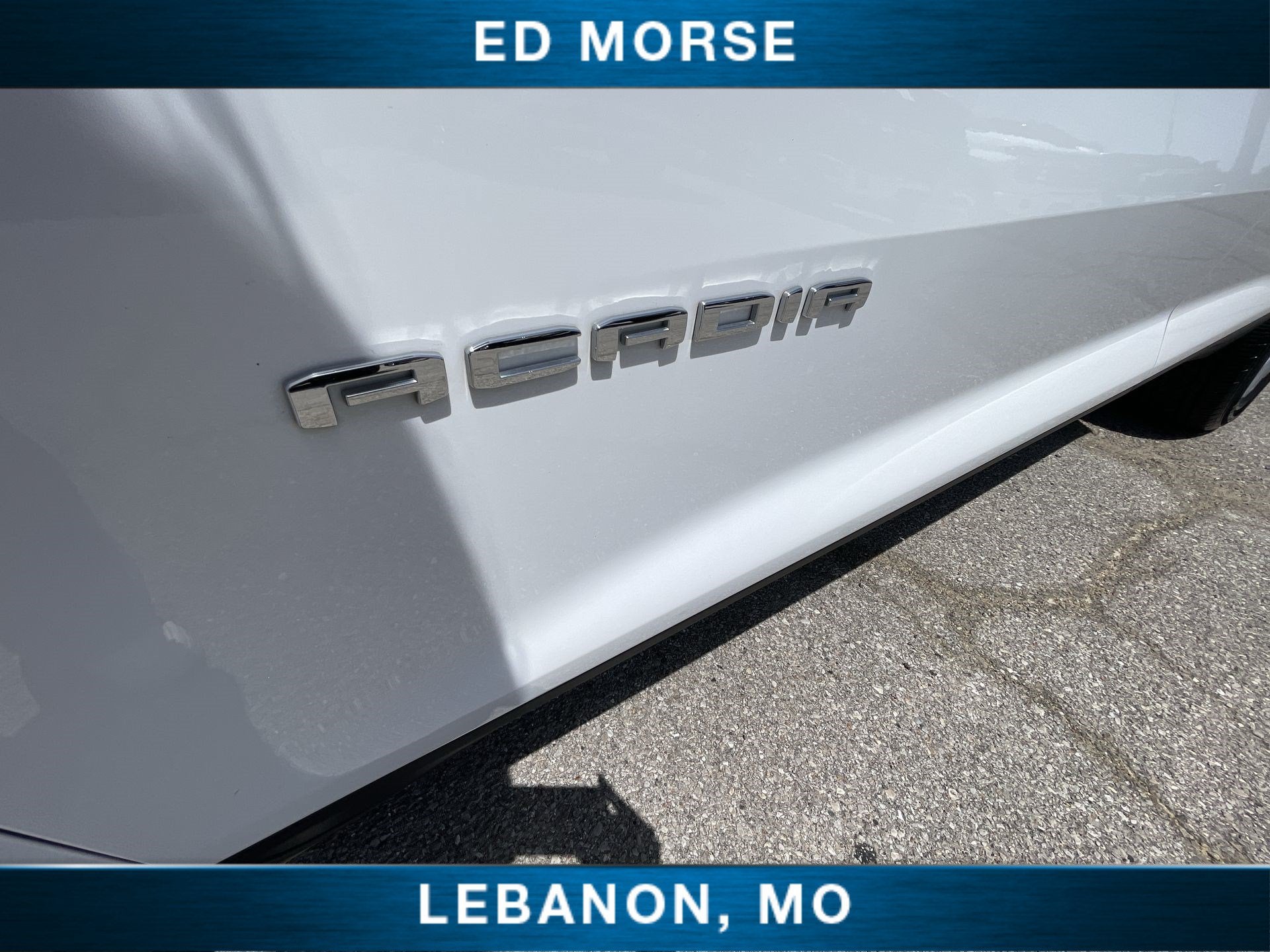 2026 GMC Acadia Elevation