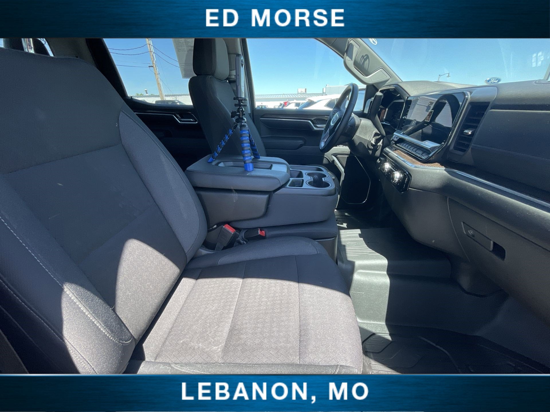 2024 GMC Sierra 1500 SLE