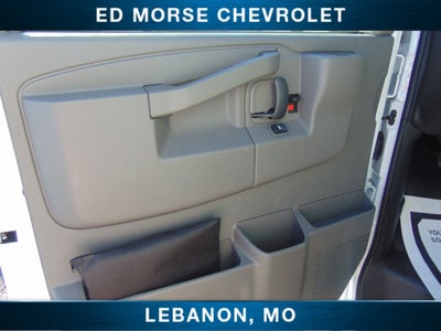 2025 Chevrolet Express Cutaway 3500 1WT