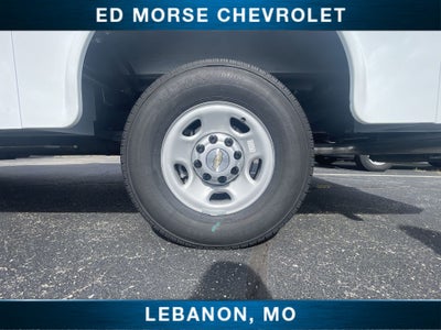 2026 Chevrolet Express Cutaway 3500 1WT