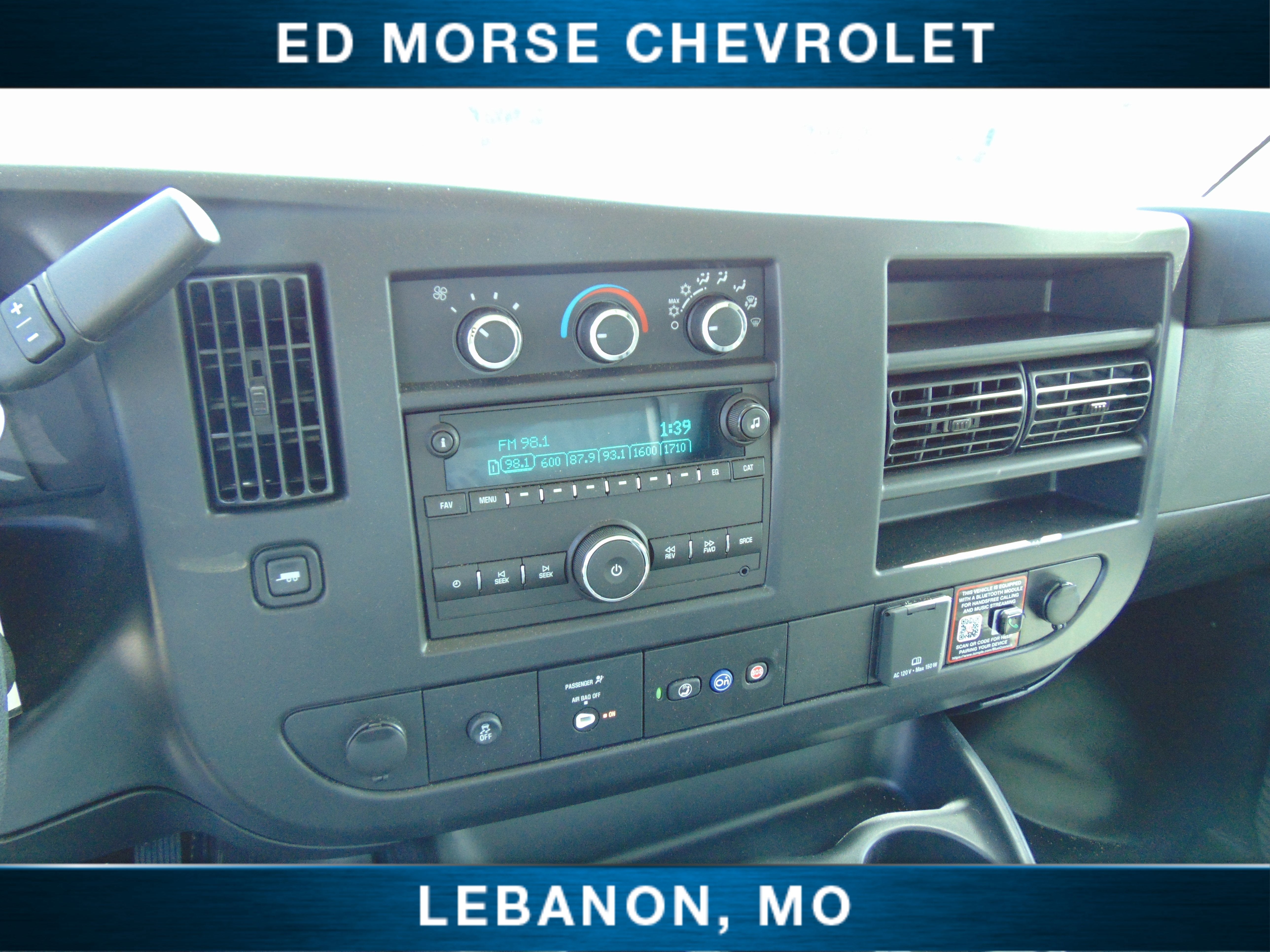 2026 Chevrolet Express Cutaway 3500 1WT