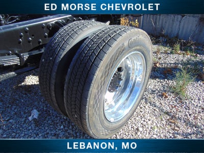 2025 Chevrolet Silverado 6500 HD Work Truck