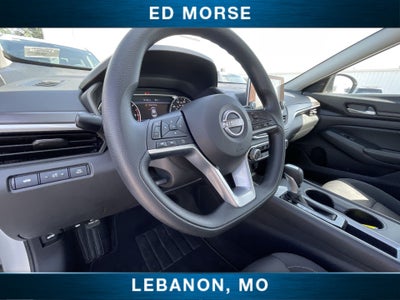 2025 Nissan Altima SV FWD