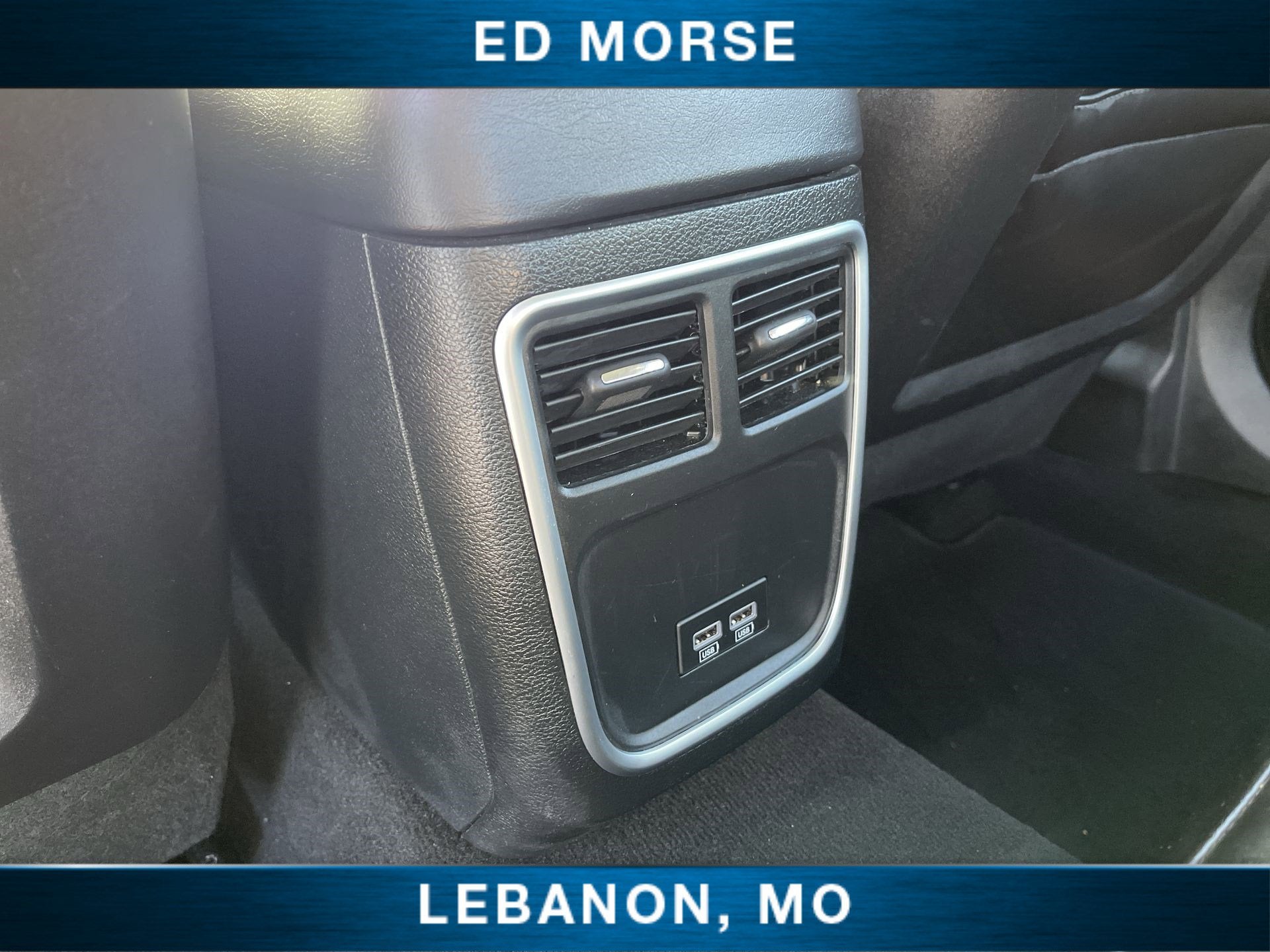 2023 Chrysler 300 Touring L