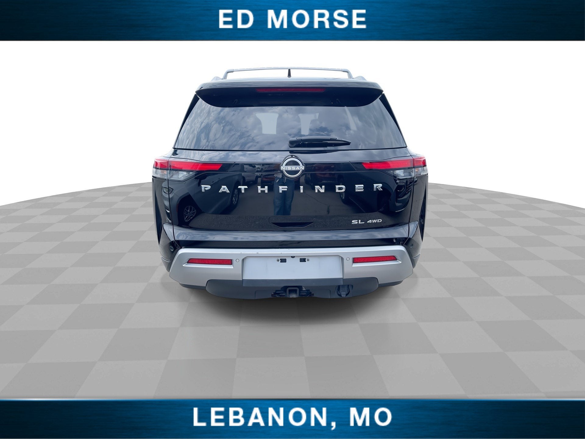 2023 Nissan Pathfinder SL 4WD