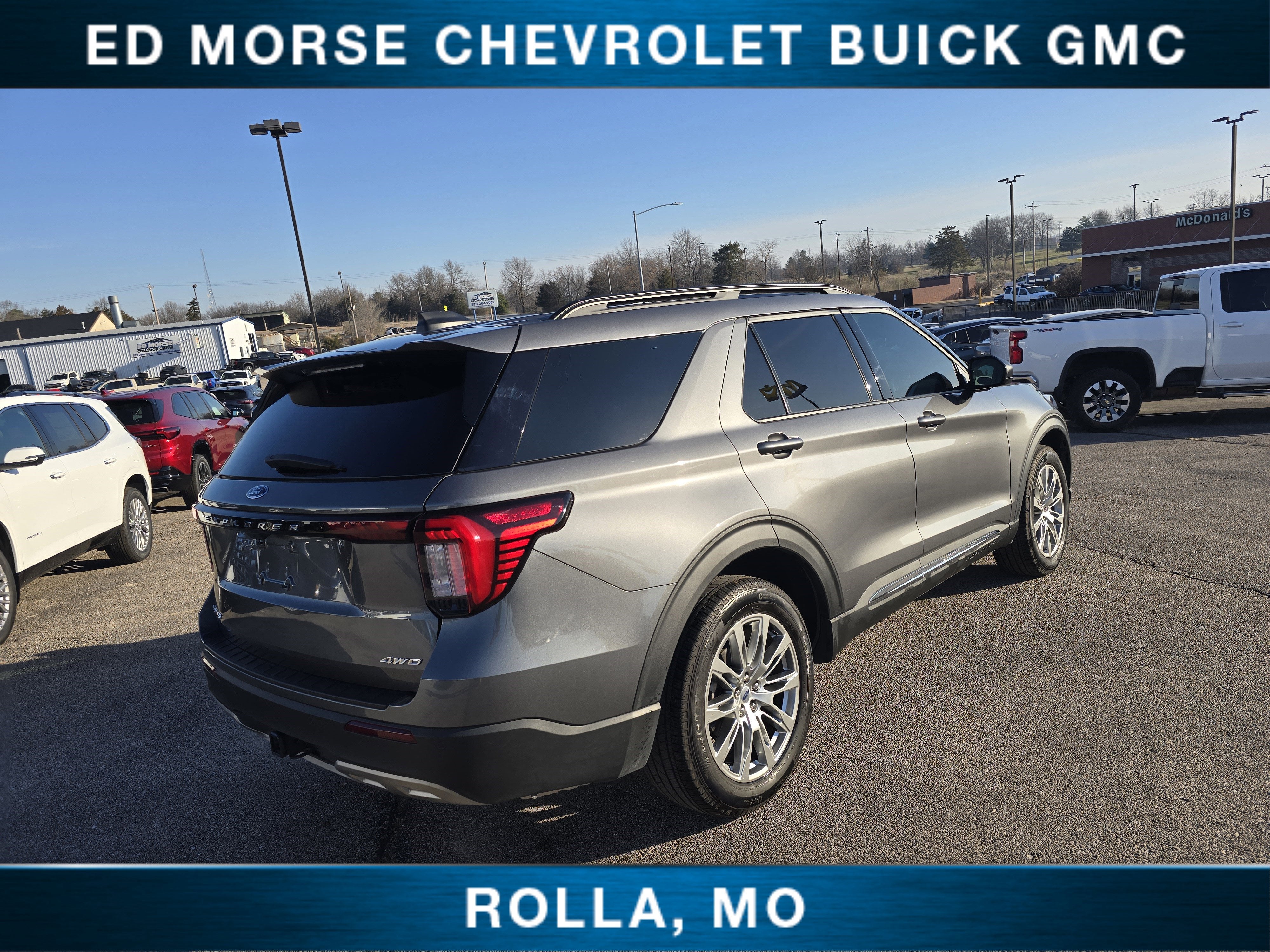 2025 Ford Explorer Active