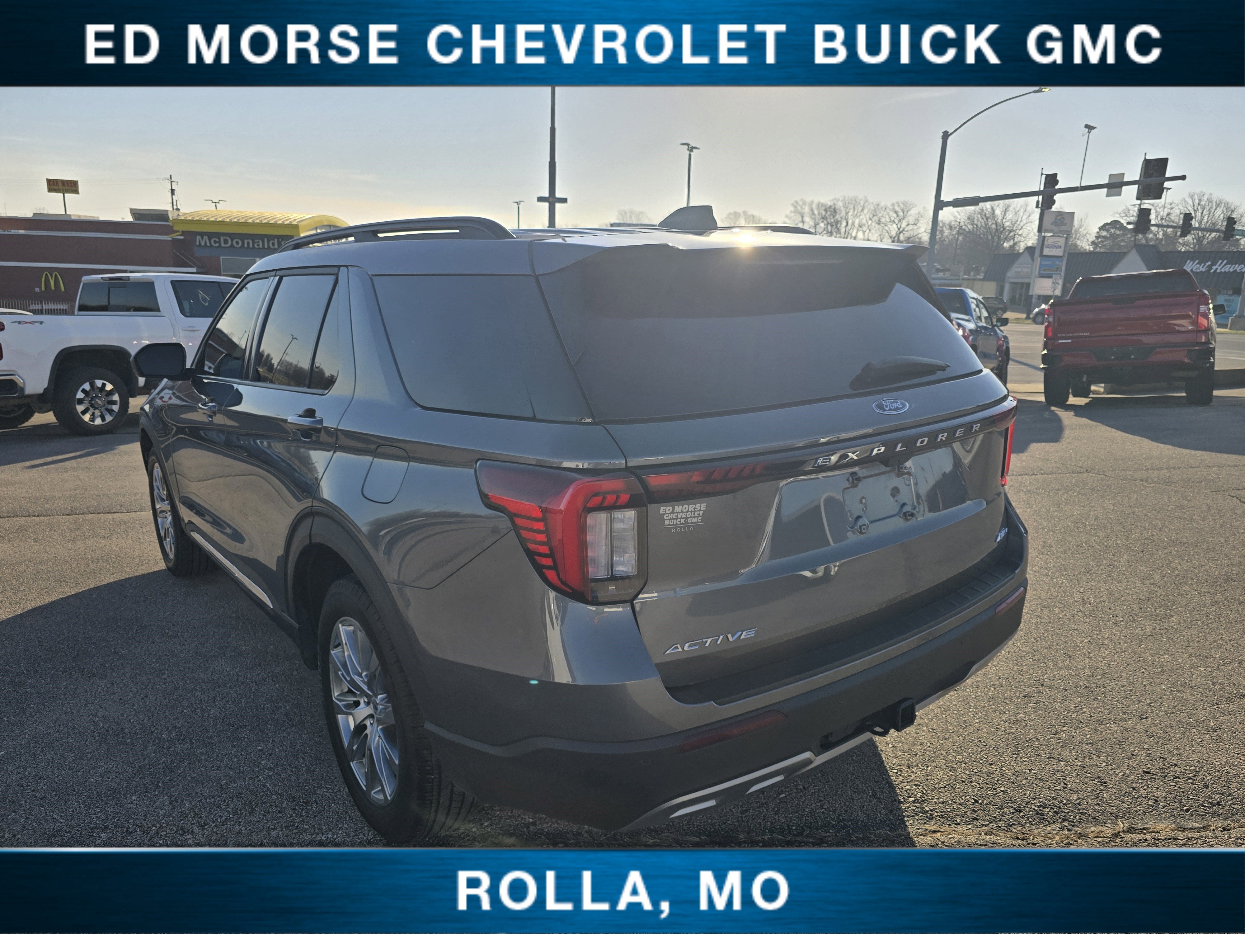 2025 Ford Explorer Active