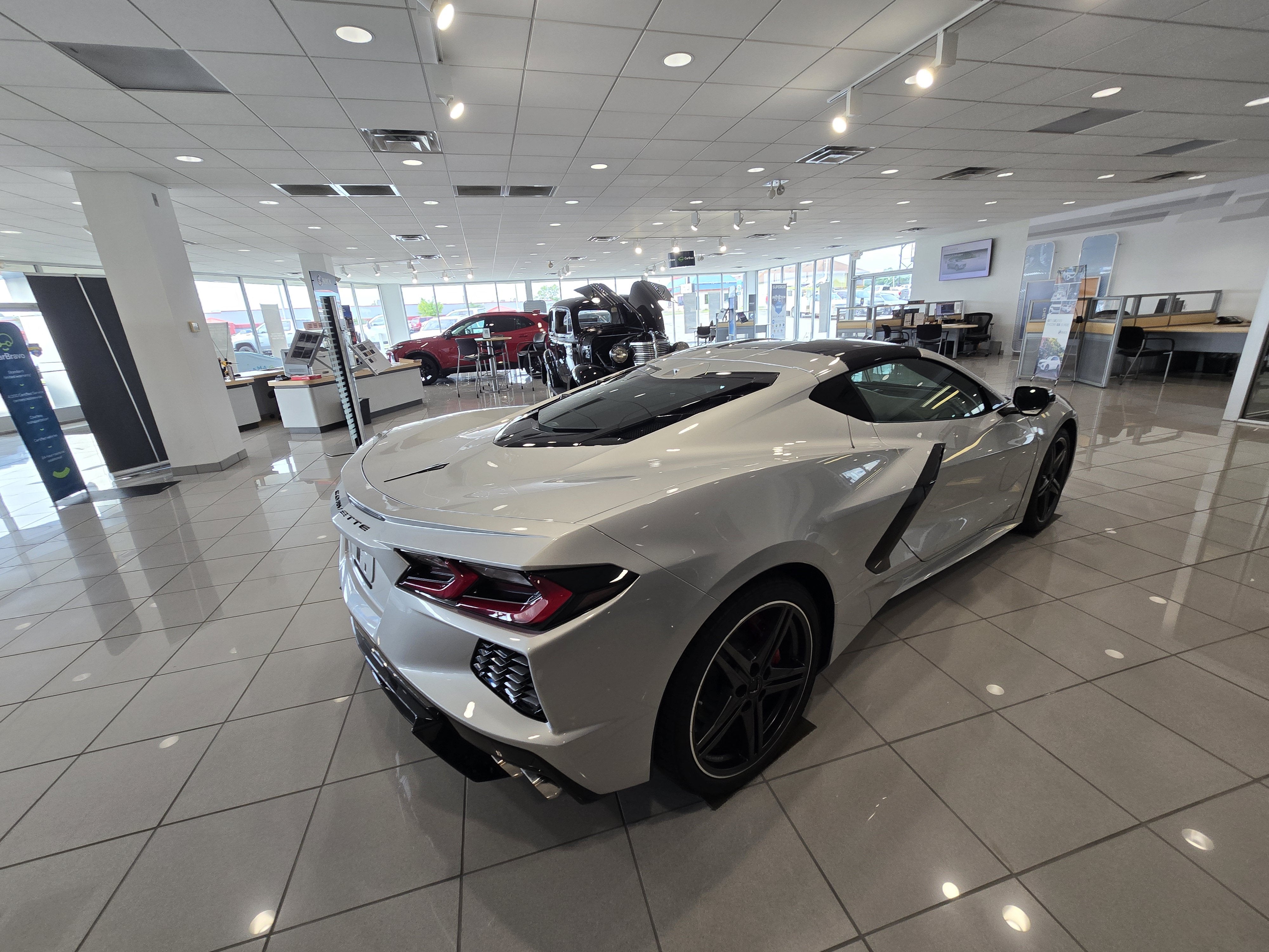 2026 Chevrolet Corvette Stingray 2LT