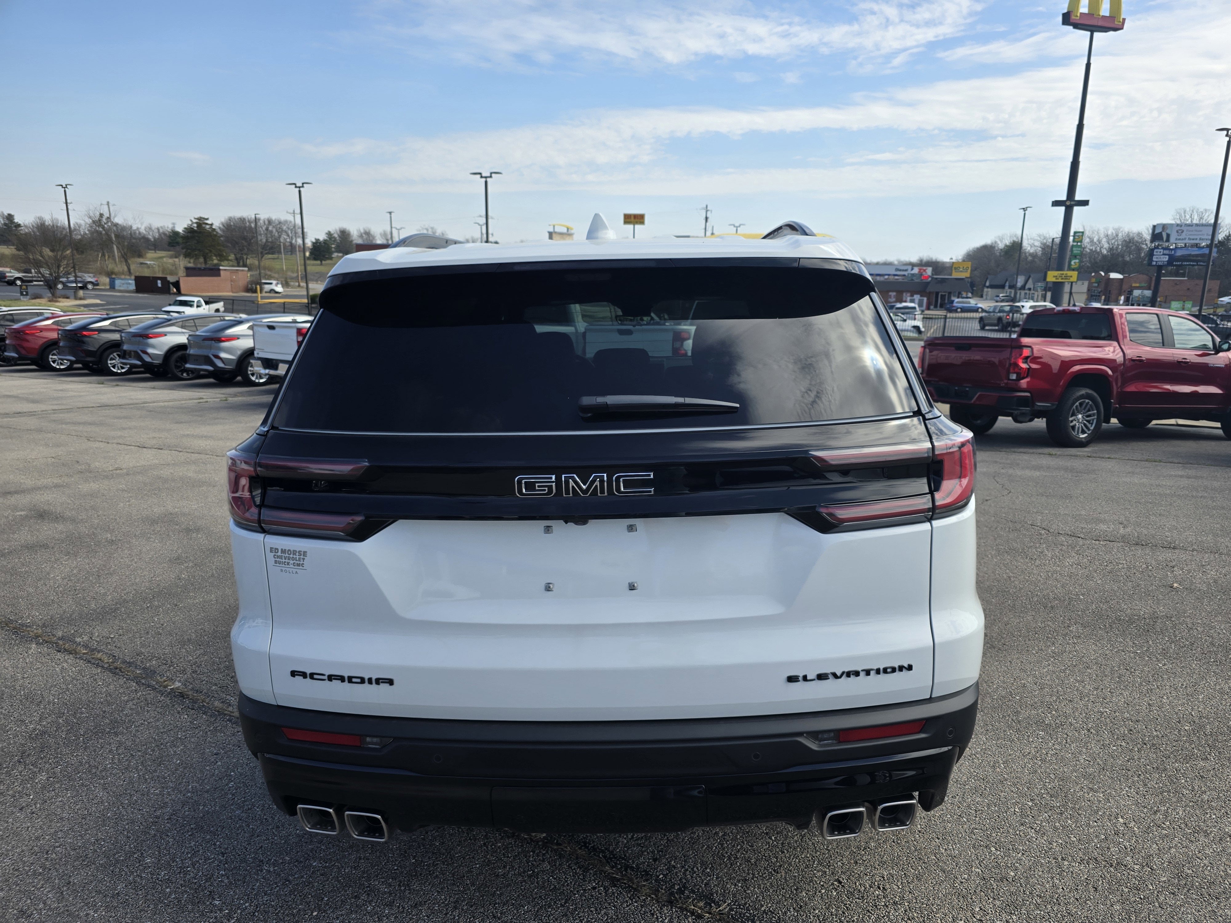 2026 GMC Acadia Elevation