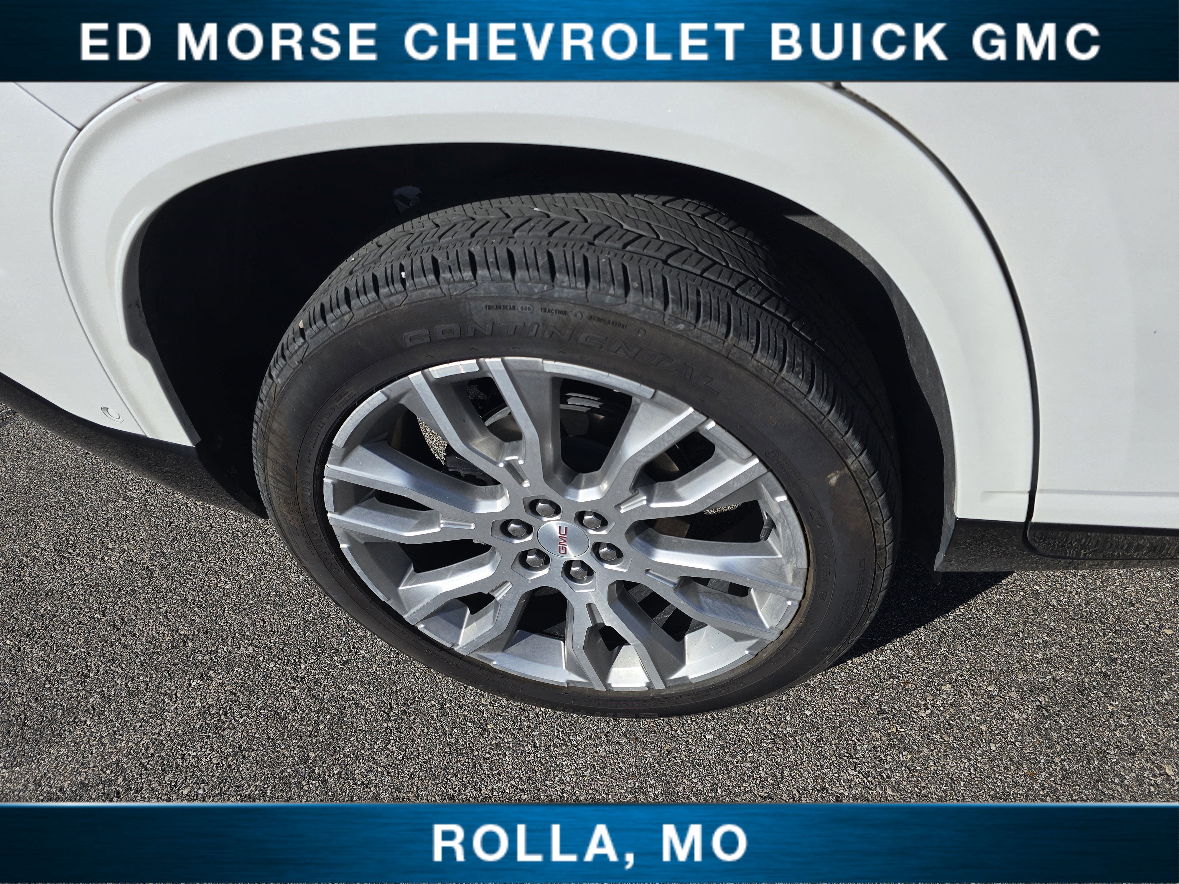 2024 GMC Acadia Denali