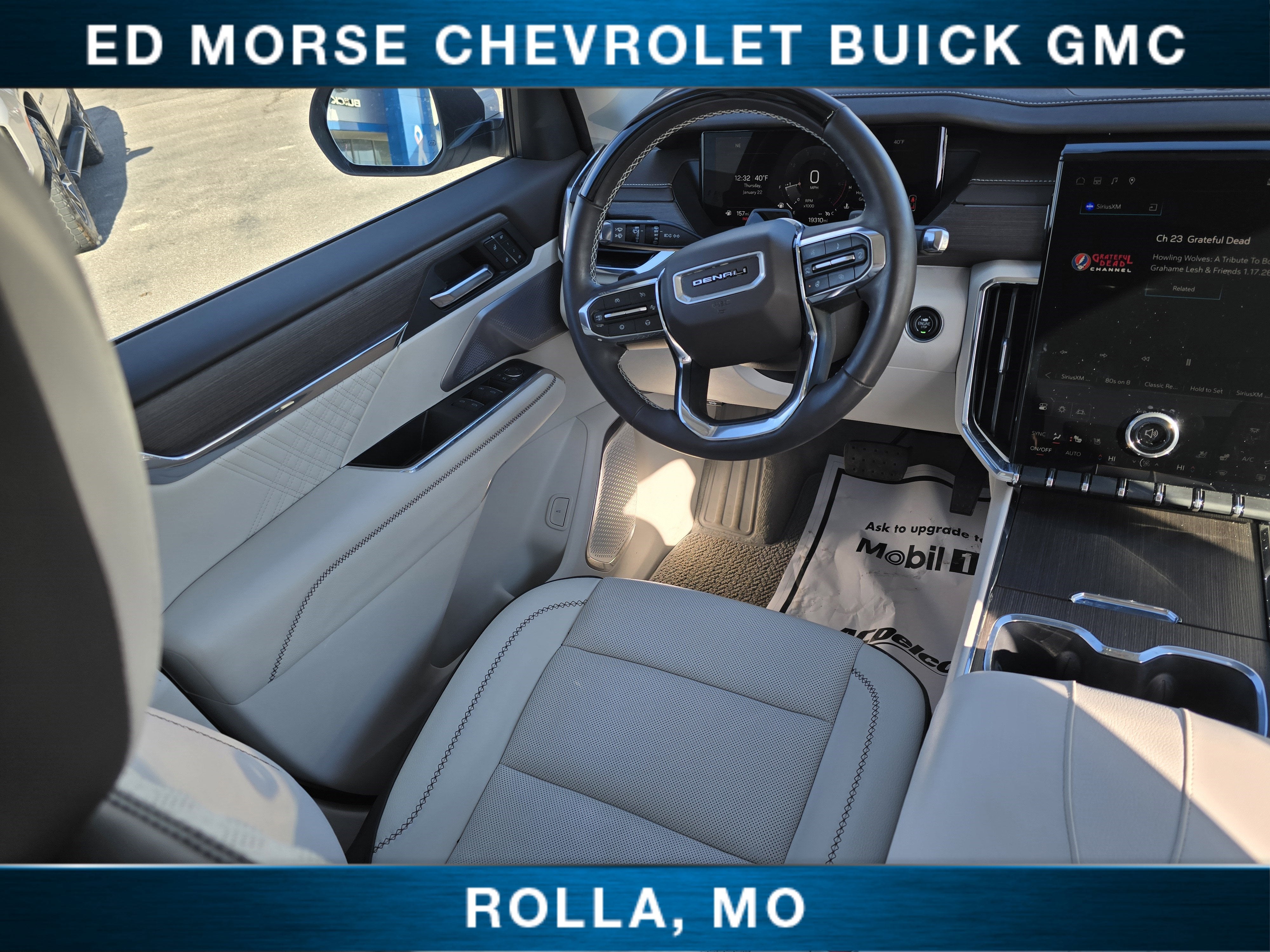 2024 GMC Acadia Denali