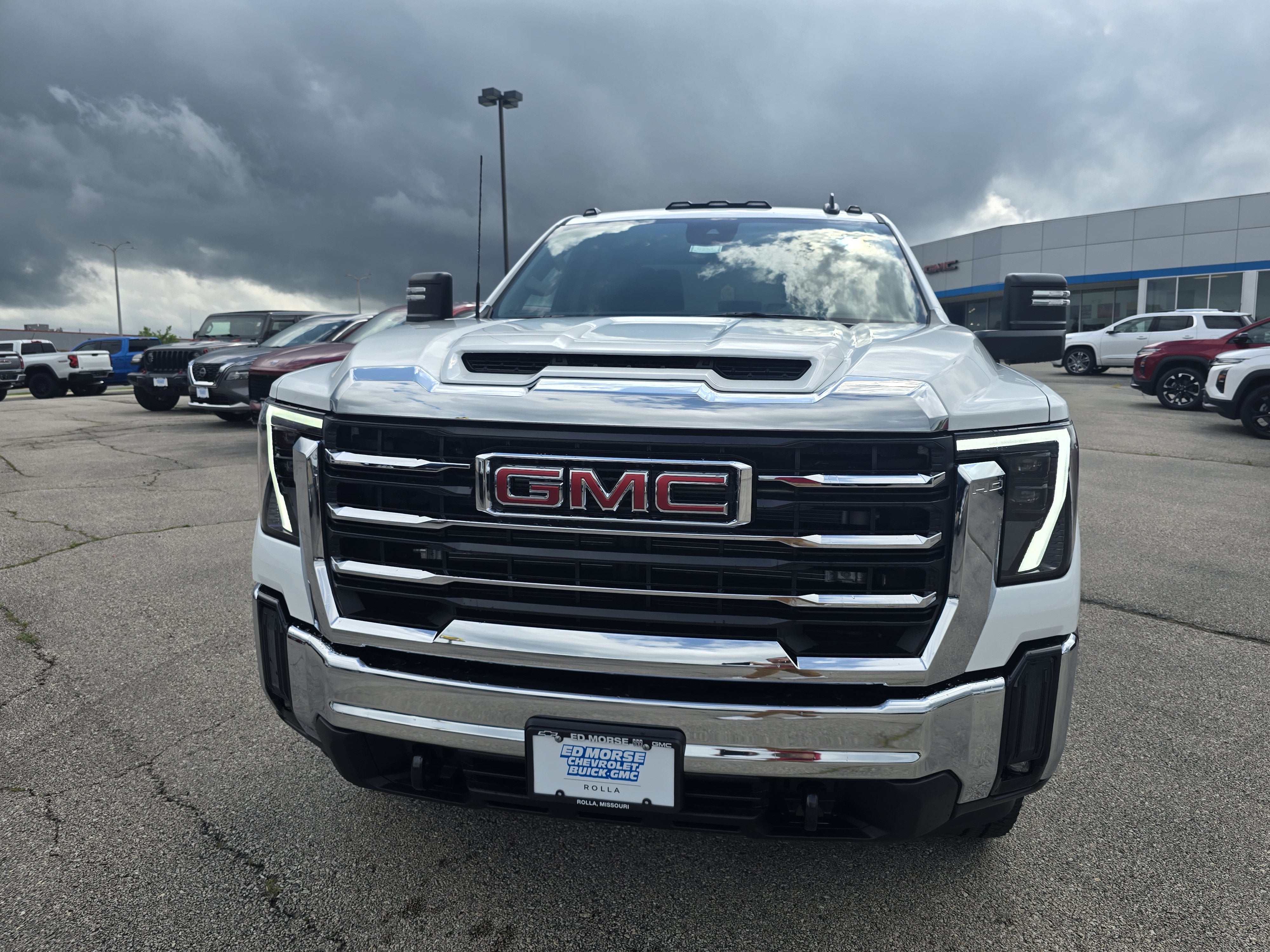 2026 GMC Sierra 2500 HD SLE