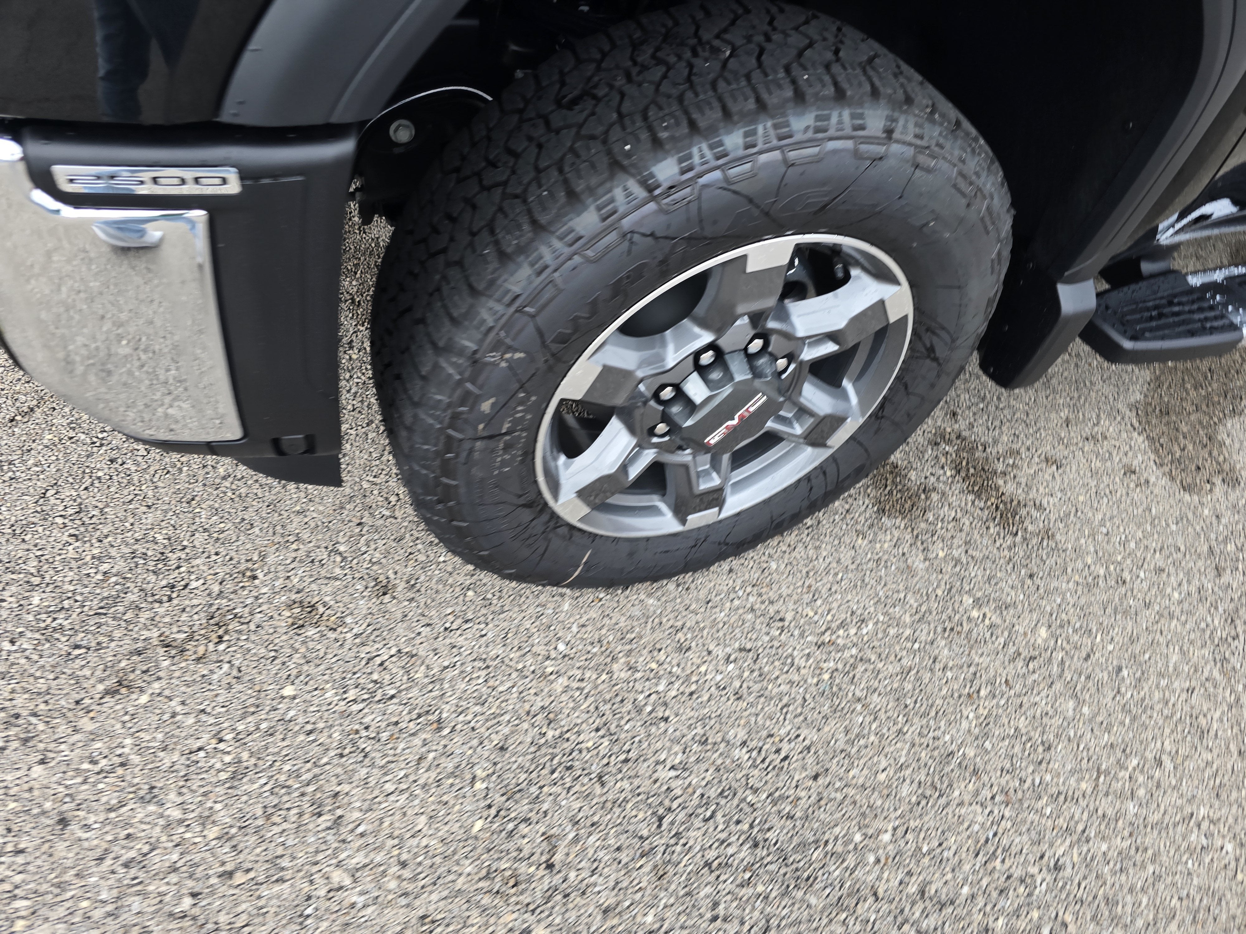 2026 GMC Sierra 2500 HD SLT