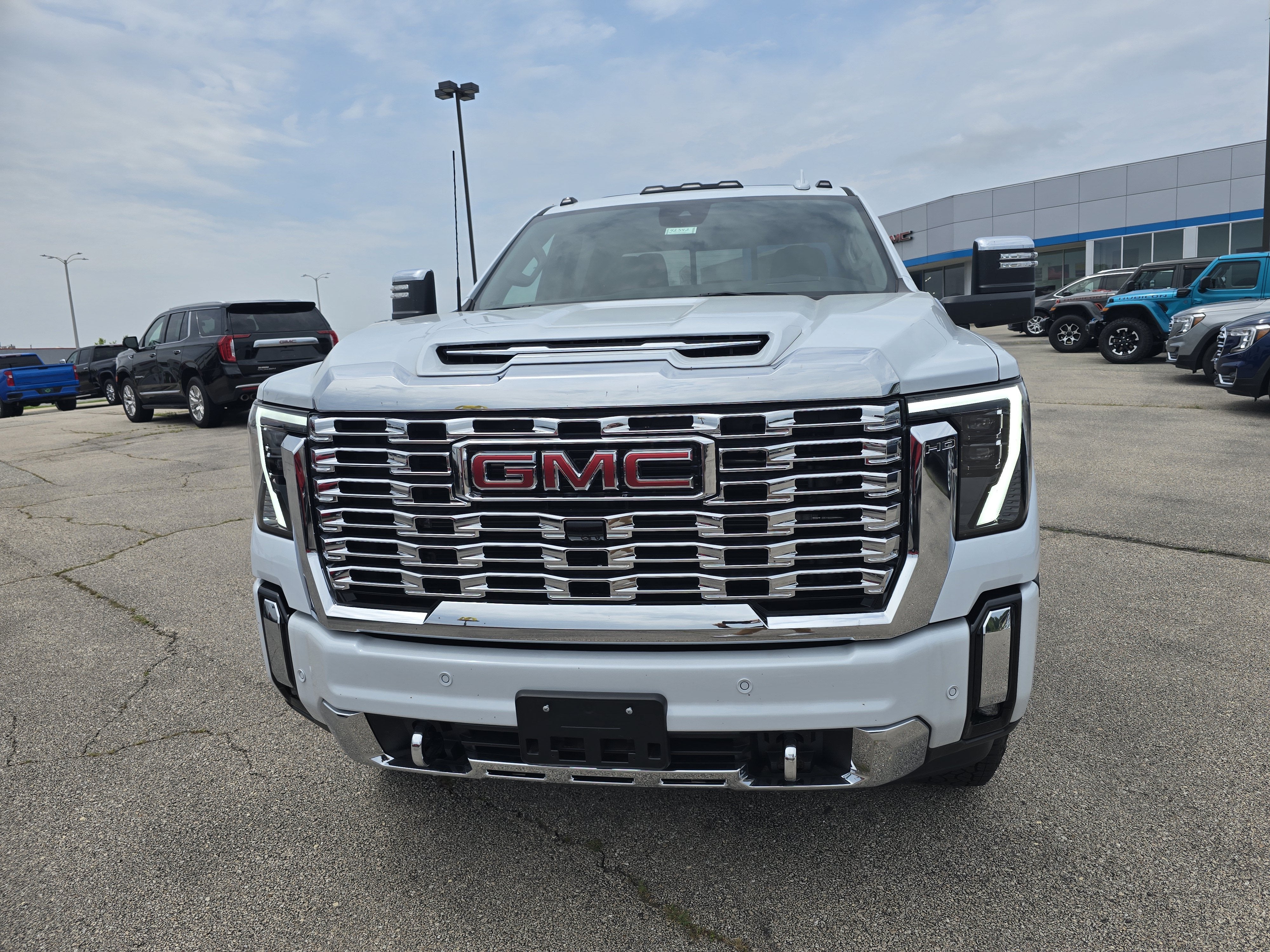 2026 GMC Sierra 2500 HD Denali
