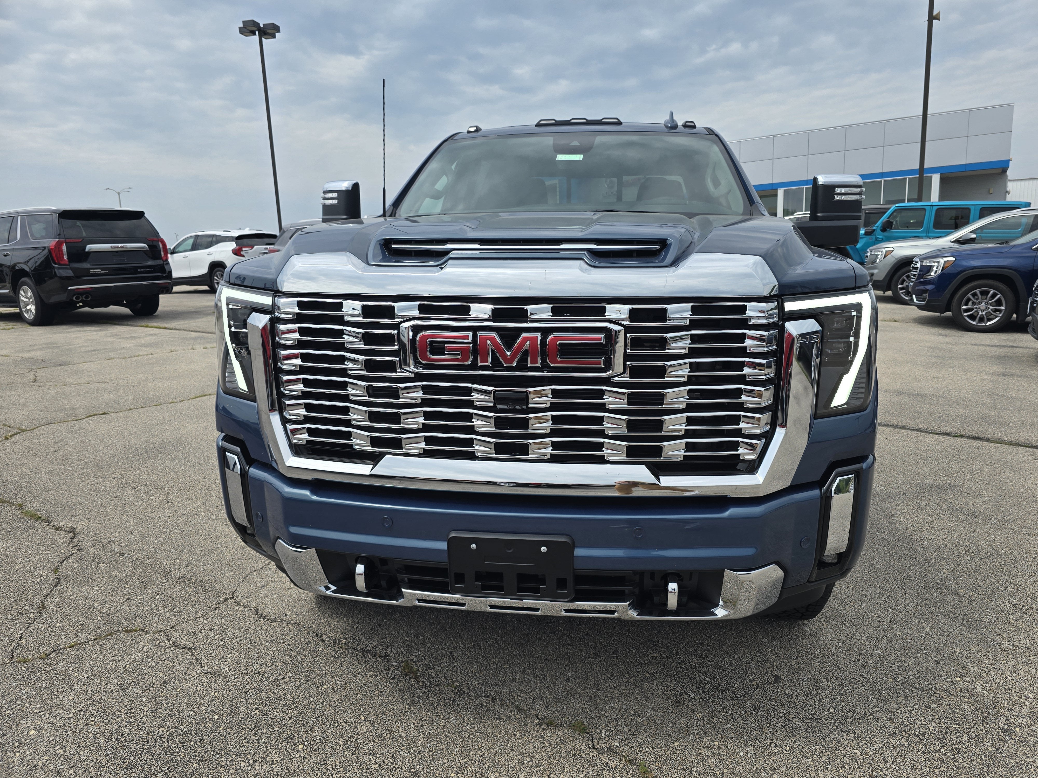 2026 GMC Sierra 2500 HD Denali