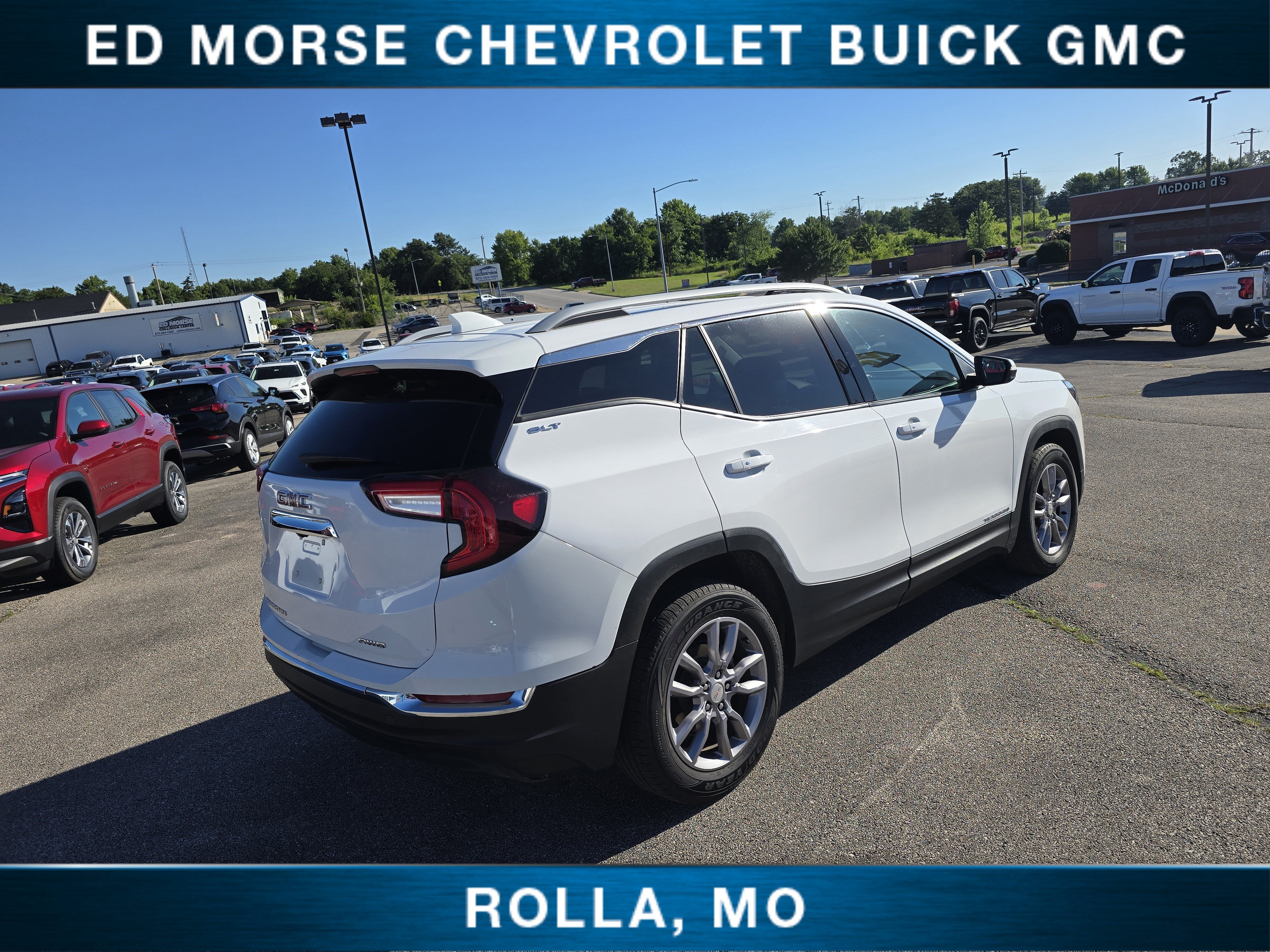 2024 GMC Terrain SLT
