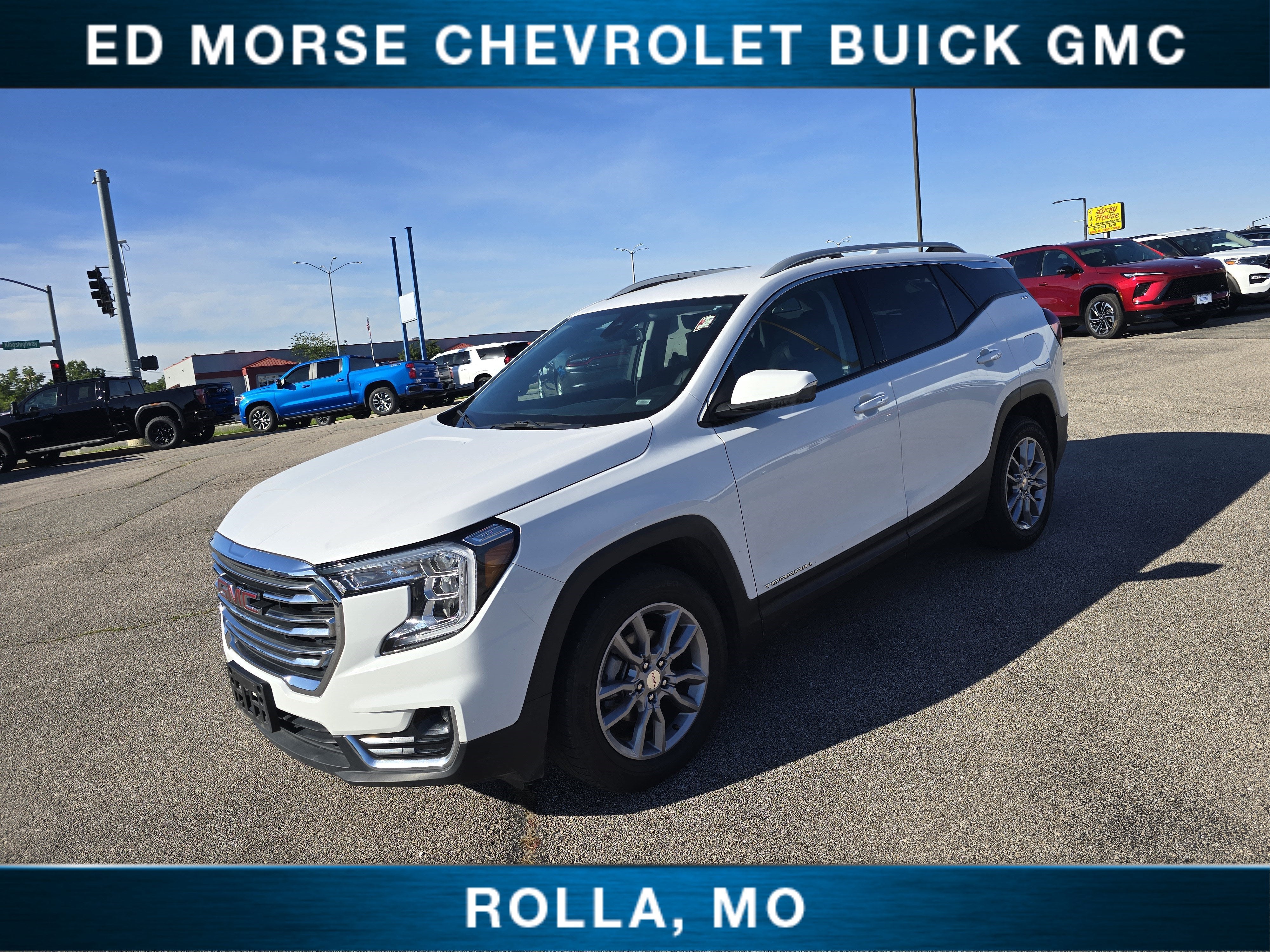 2024 GMC Terrain SLT
