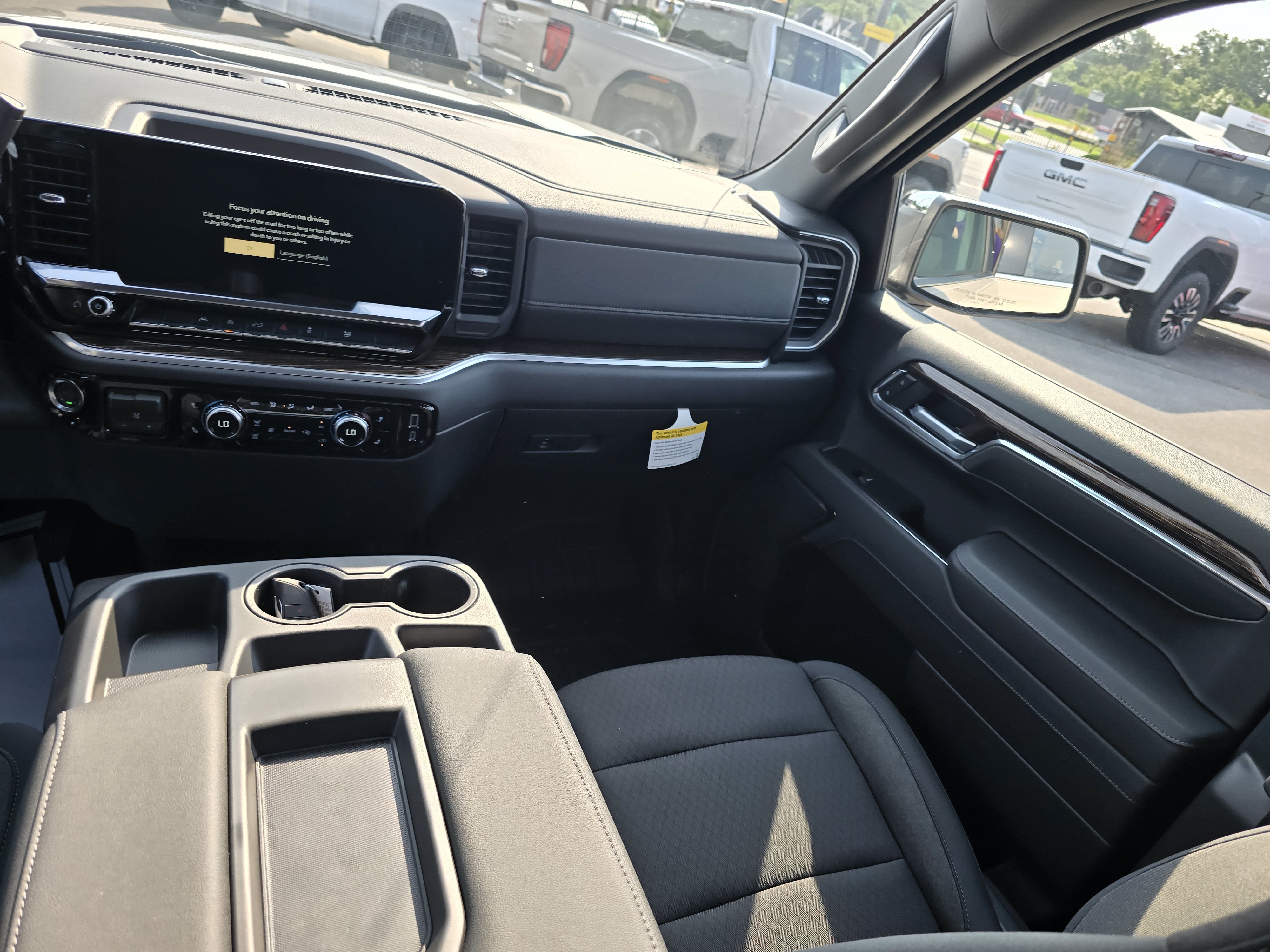 2026 GMC Sierra 1500 SLE
