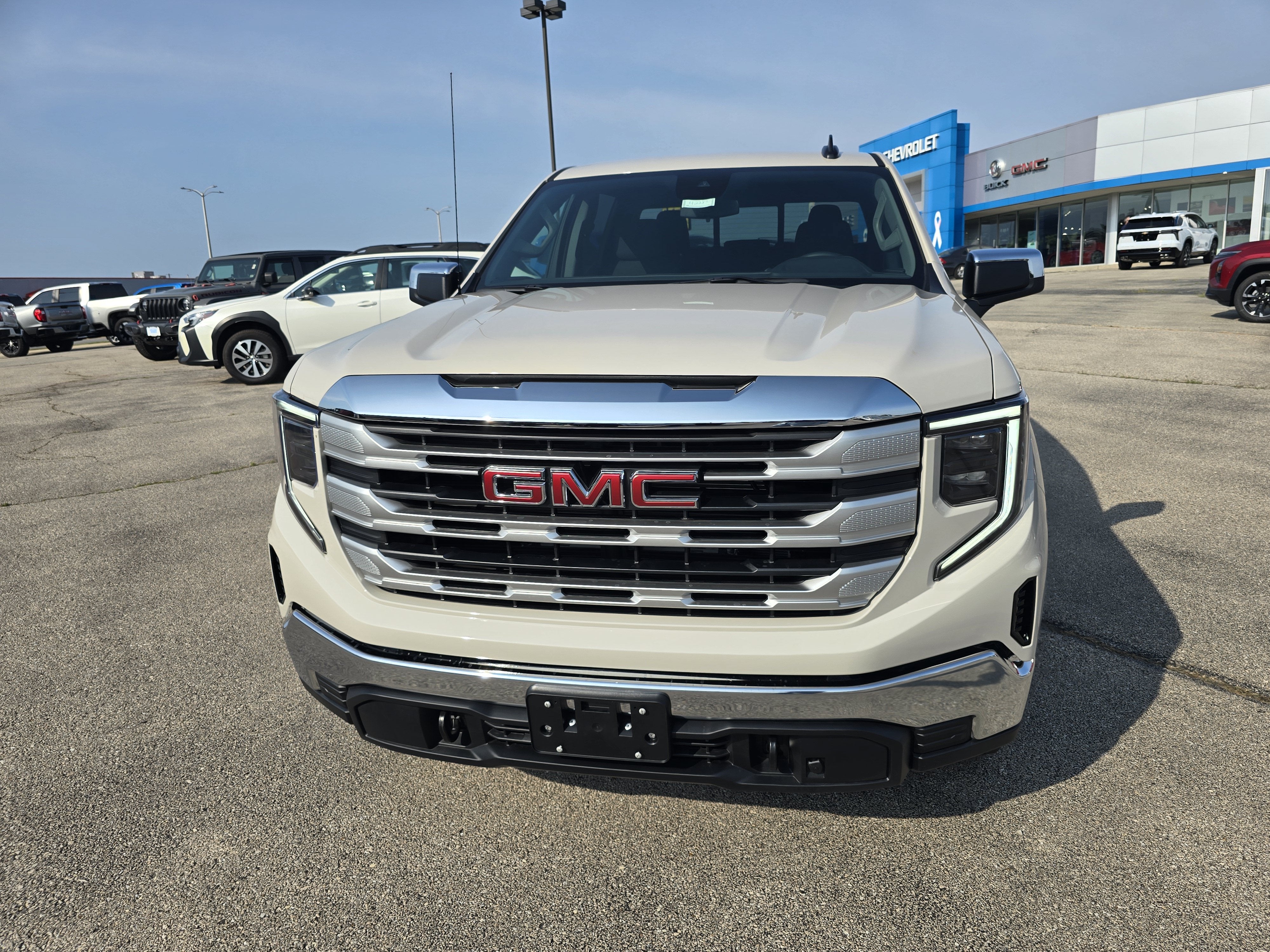 2026 GMC Sierra 1500 SLE