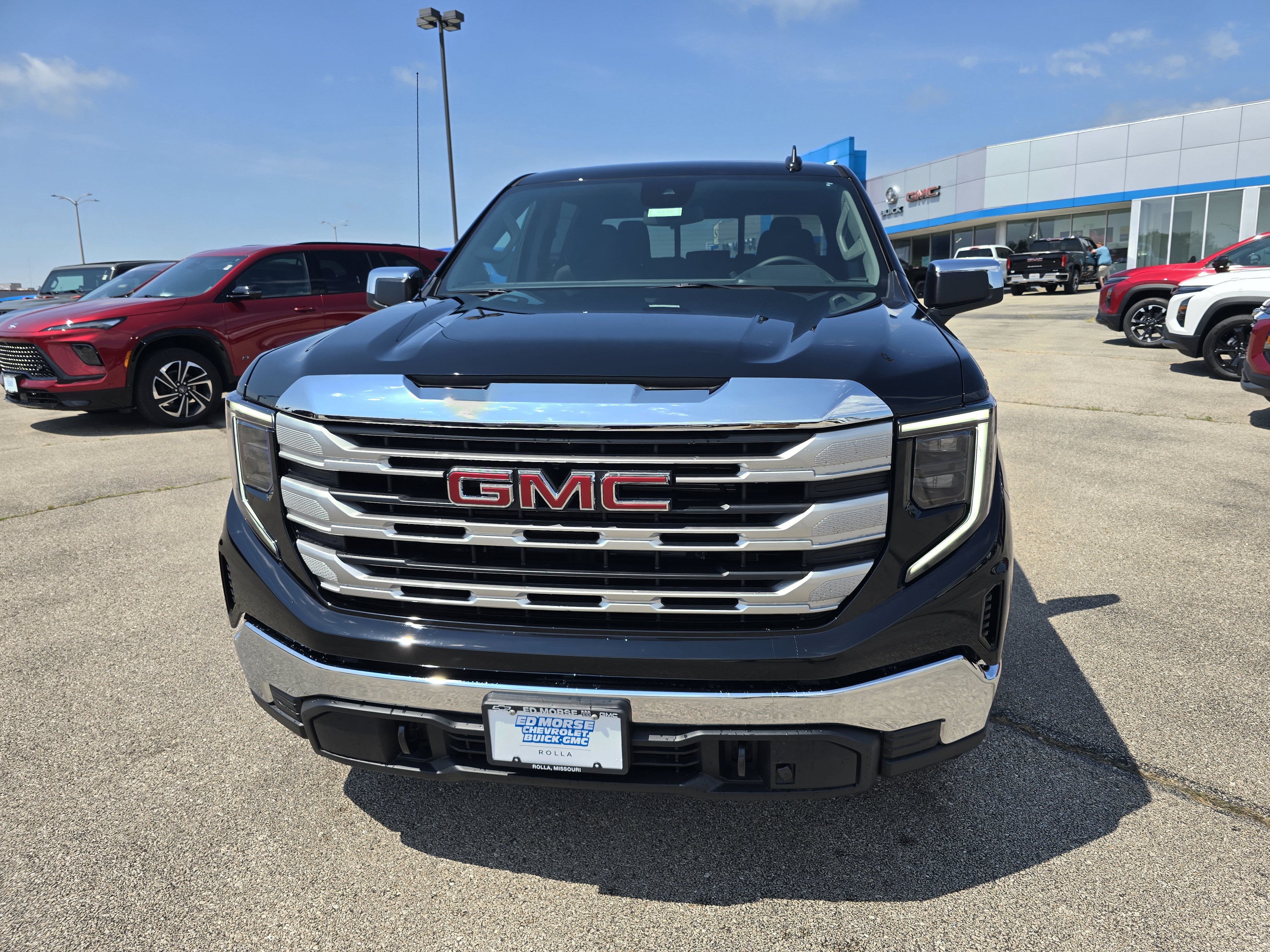 2026 GMC Sierra 1500 SLE