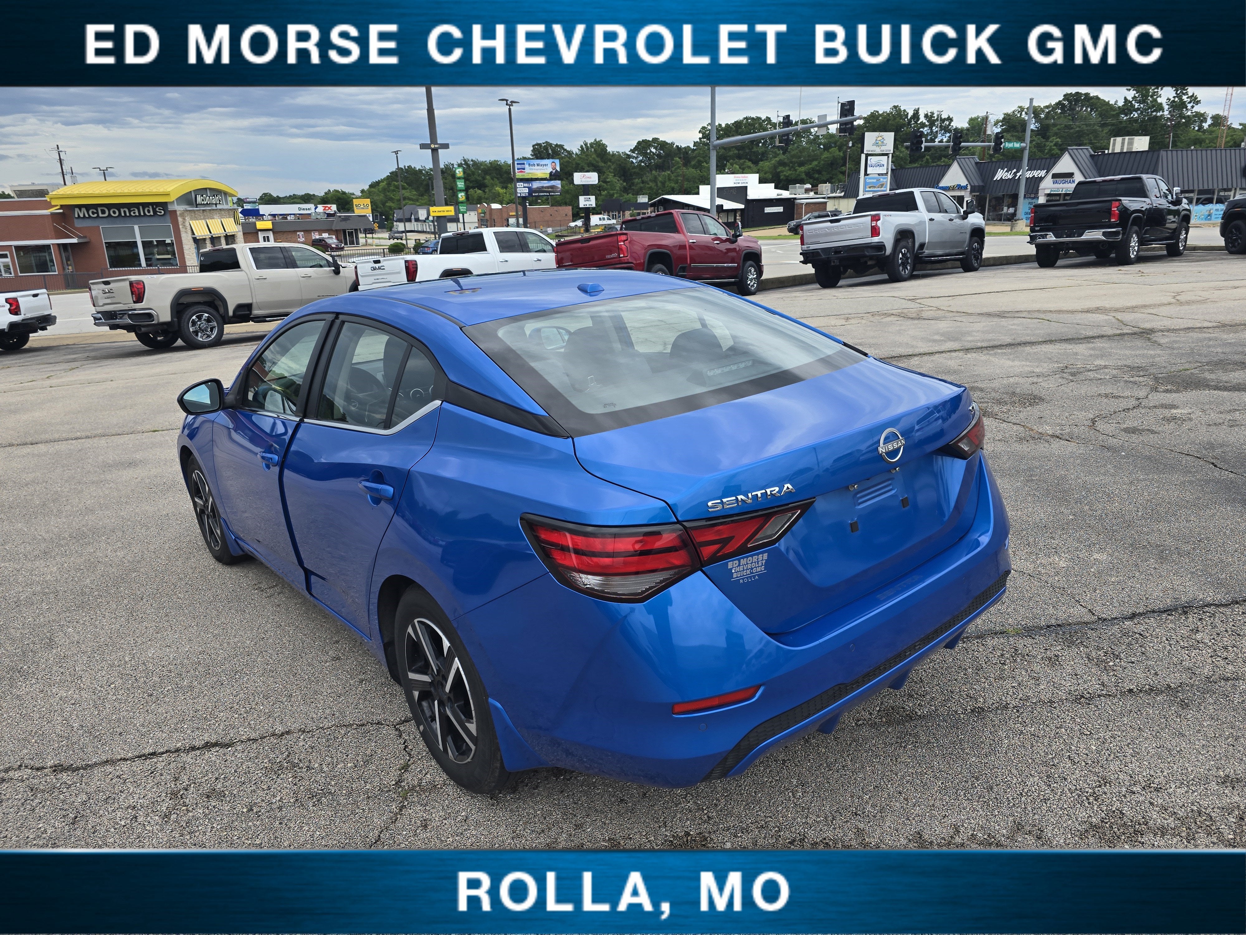 2024 Nissan Sentra SV Xtronic CVT