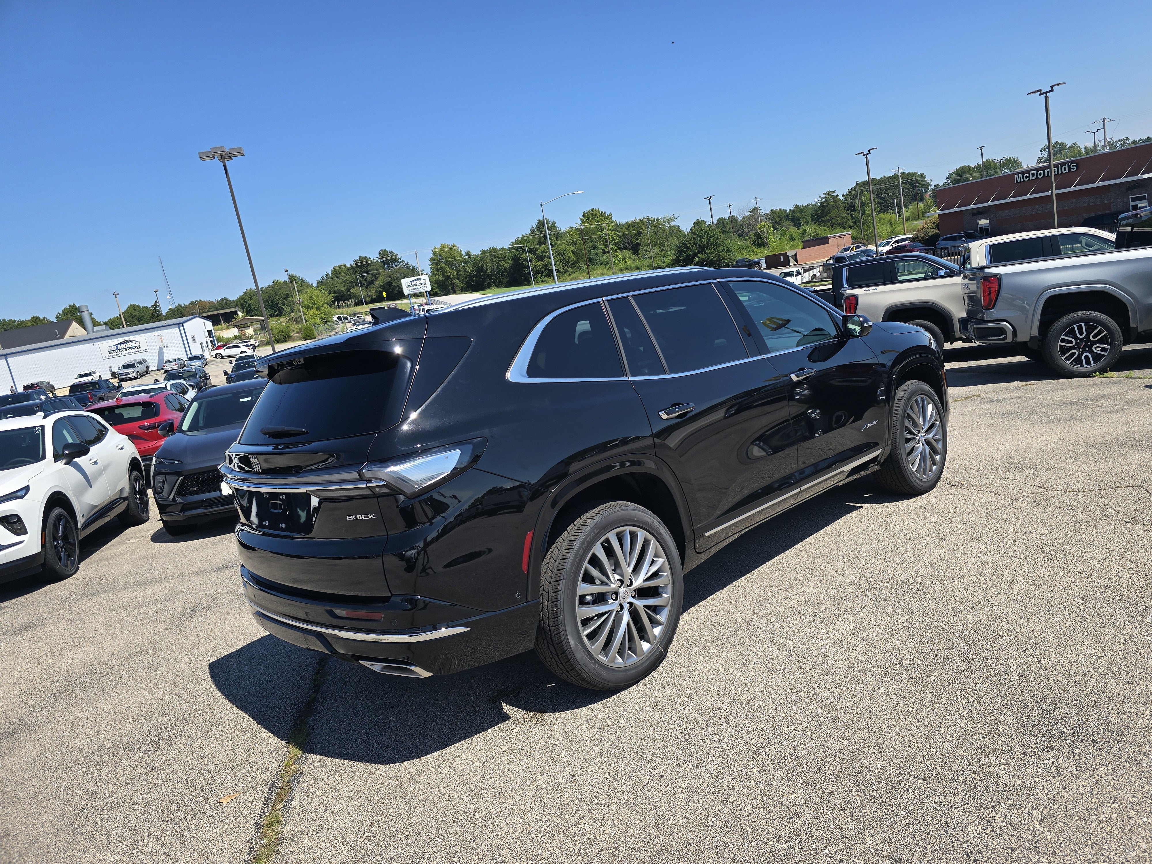 2026 Buick Enclave Avenir
