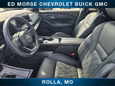 2023 Nissan Rogue Platinum FWD