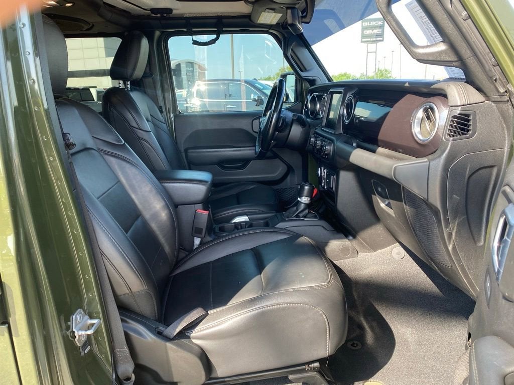 2021 Jeep Wrangler Unlimited Sahara Altitude 4x4
