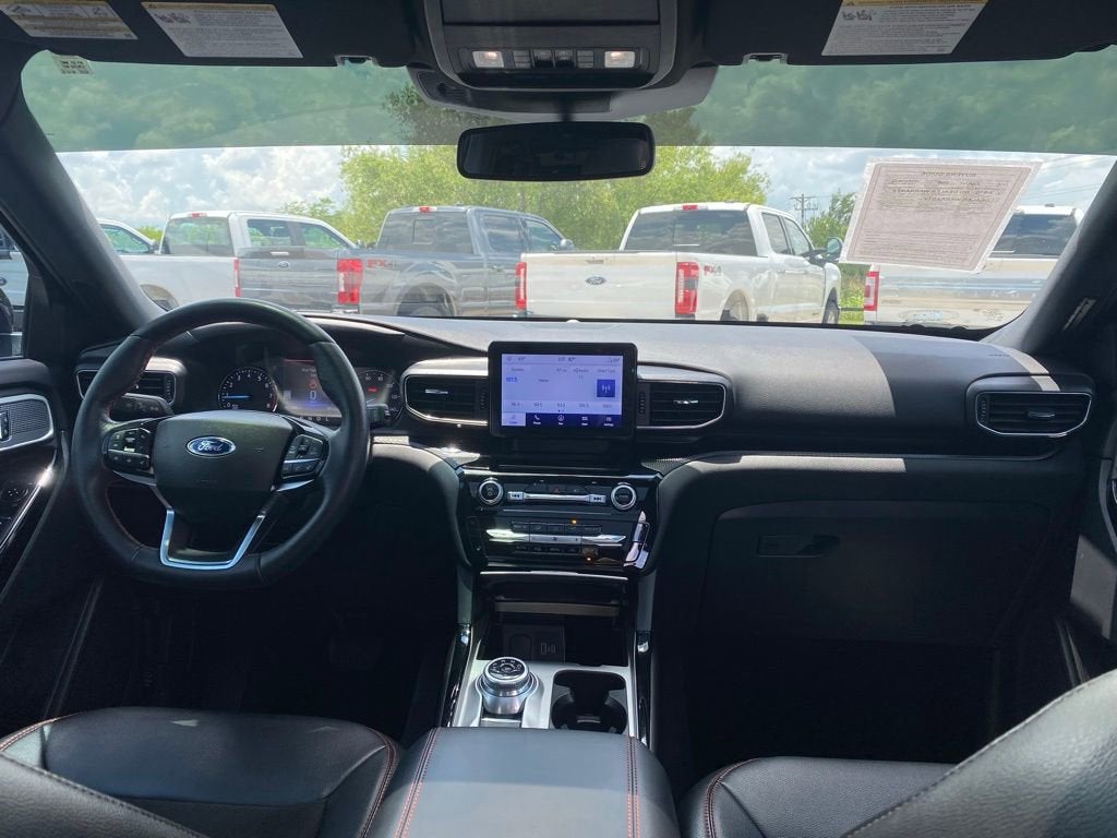 2023 Ford Explorer ST-Line