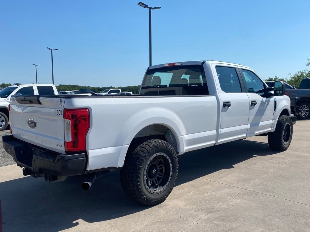 2017 Ford Super Duty F-250 SRW XL