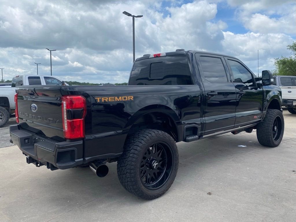 2023 Ford F-250 LARIAT