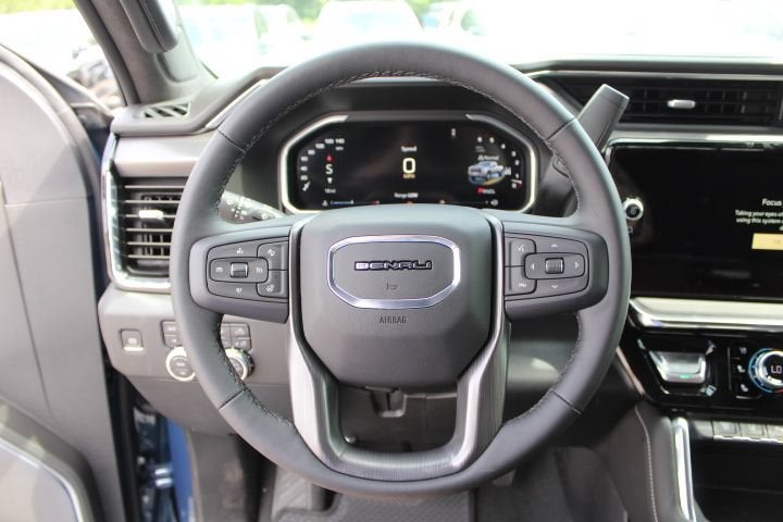 2026 GMC Sierra 3500 HD Denali Ultimate DRW