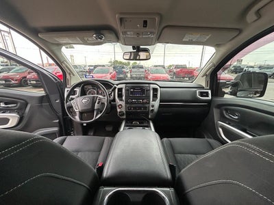 2019 Nissan TITAN SV