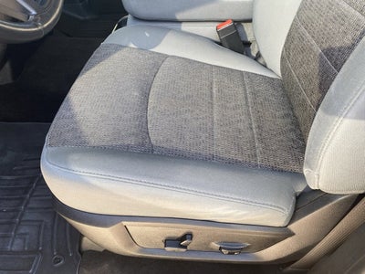 2018 RAM 1500 Big Horn Crew Cab 4x4 5'7" Box