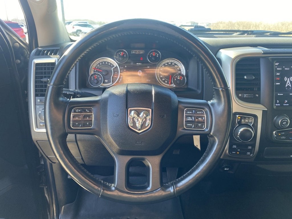 2018 RAM 1500 Big Horn Crew Cab 4x4 5'7" Box