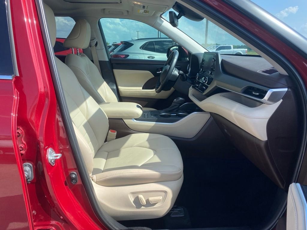 2021 Toyota Highlander XLE