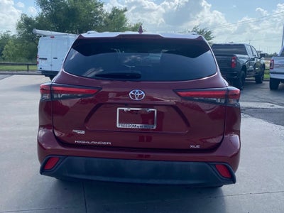 2021 Toyota Highlander XLE