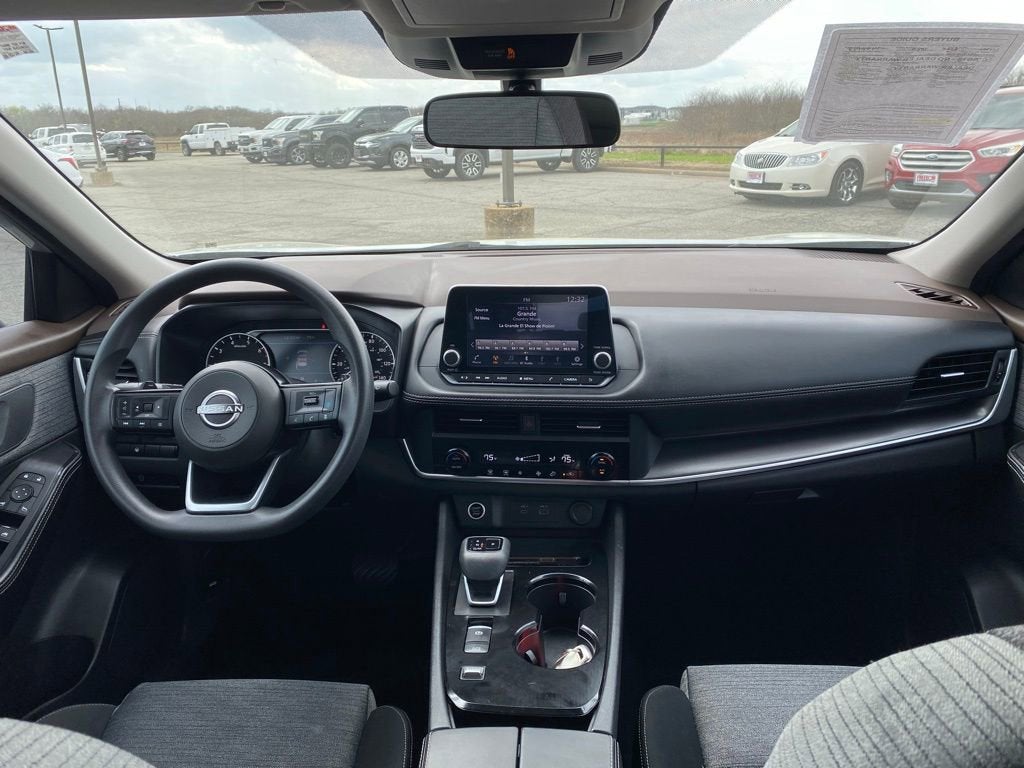 2023 Nissan Rogue SV FWD