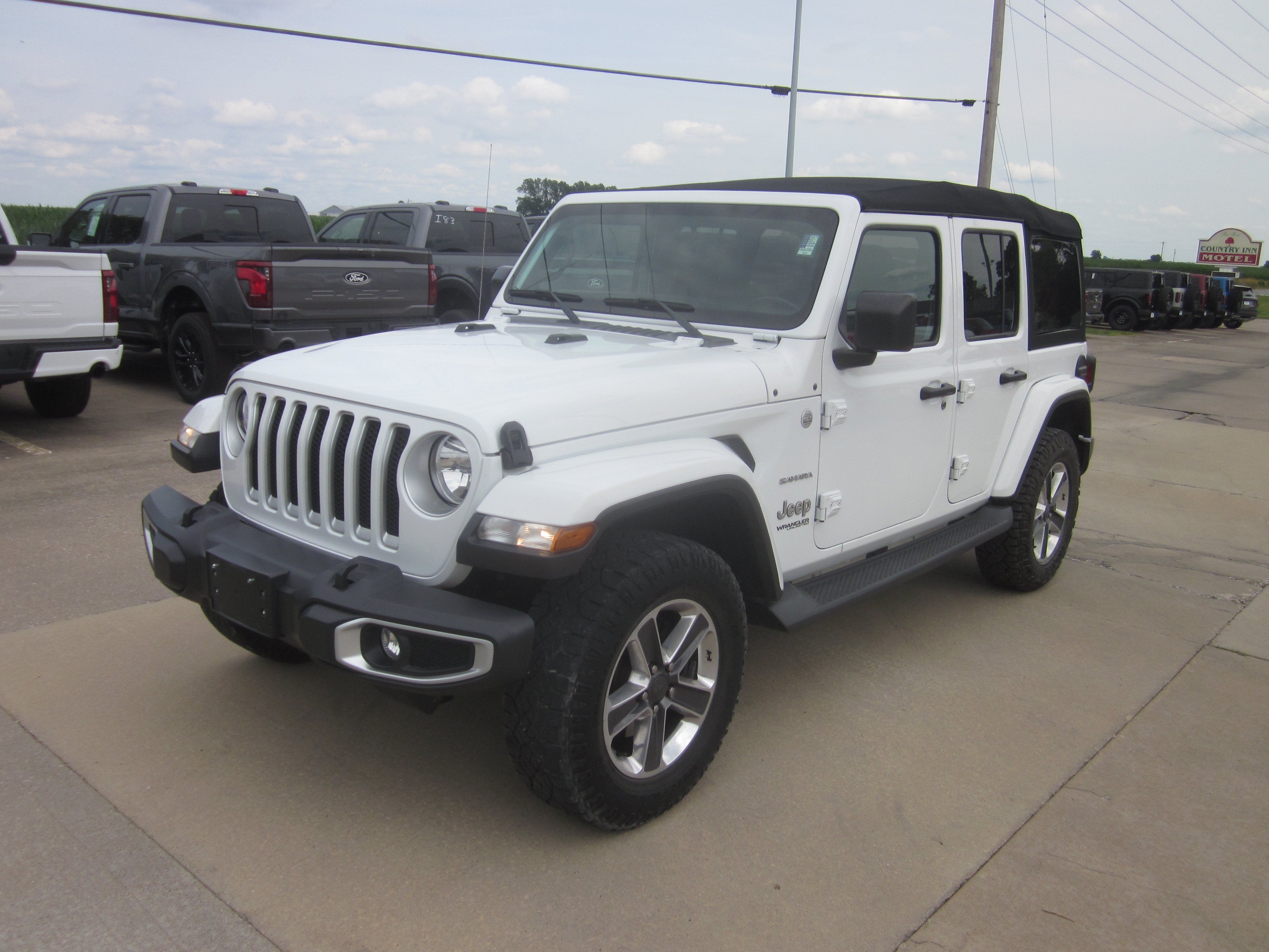 2019 Jeep Wrangler Unlimited Sahara