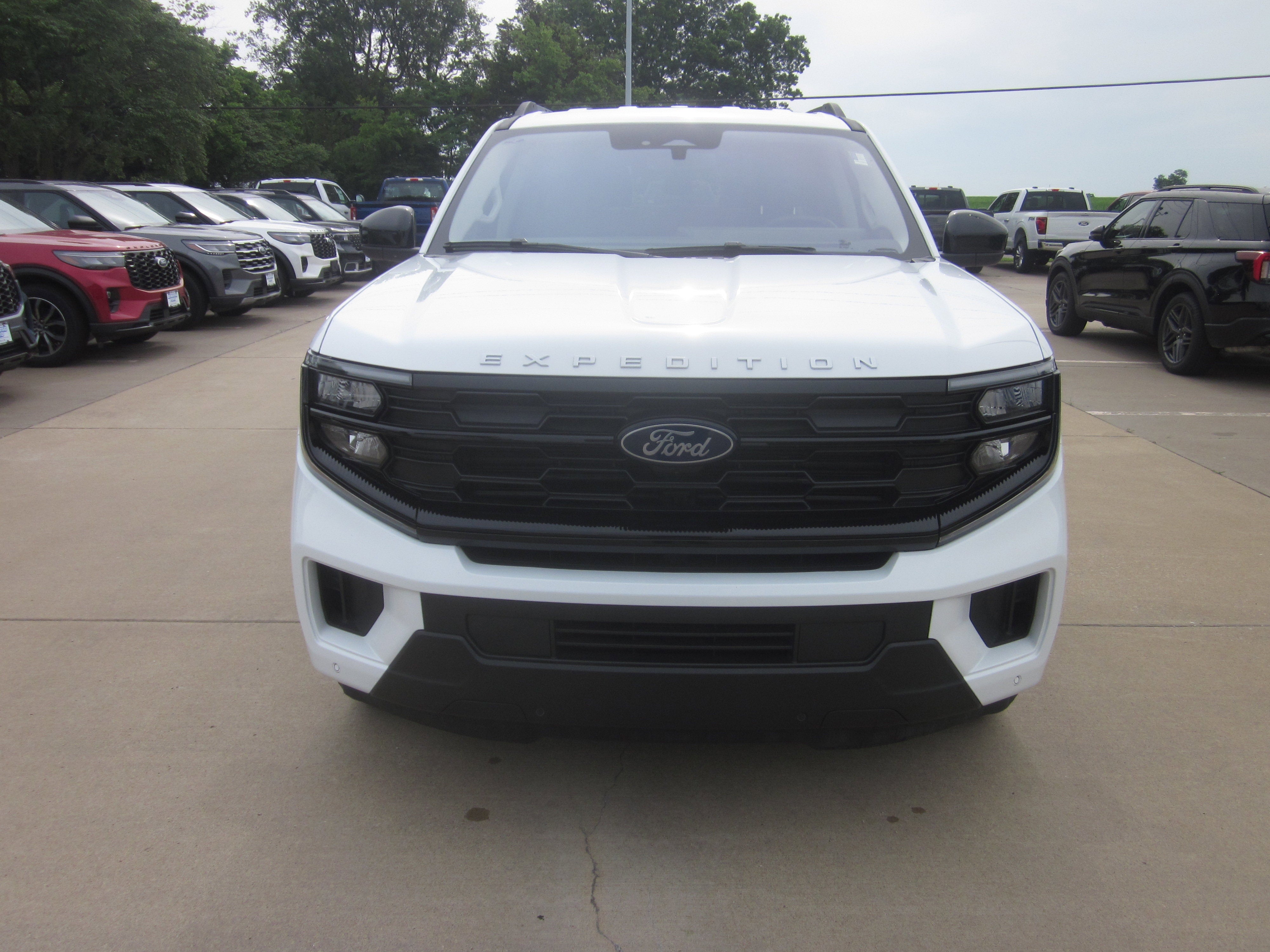 2025 Ford Expedition Max Active