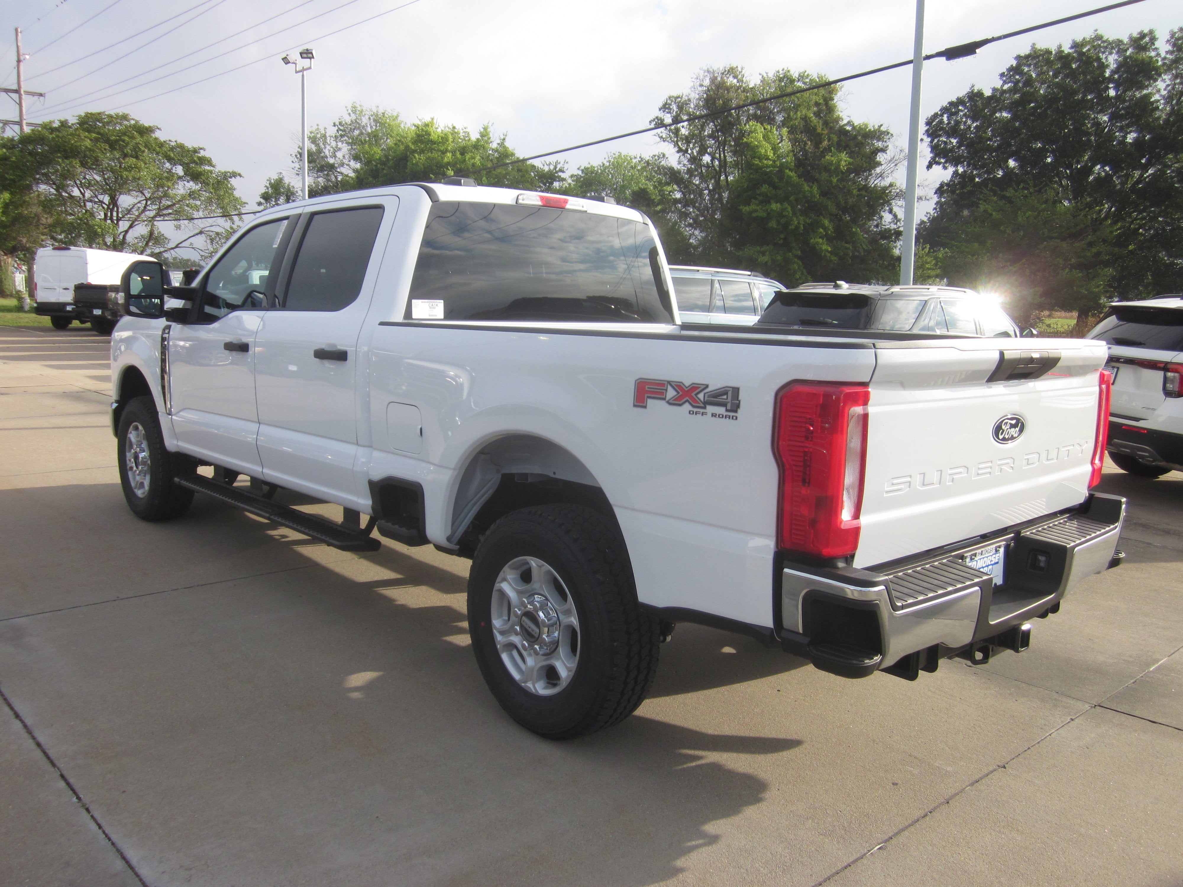 2027 Ford Super Duty F-250 SRW XLT