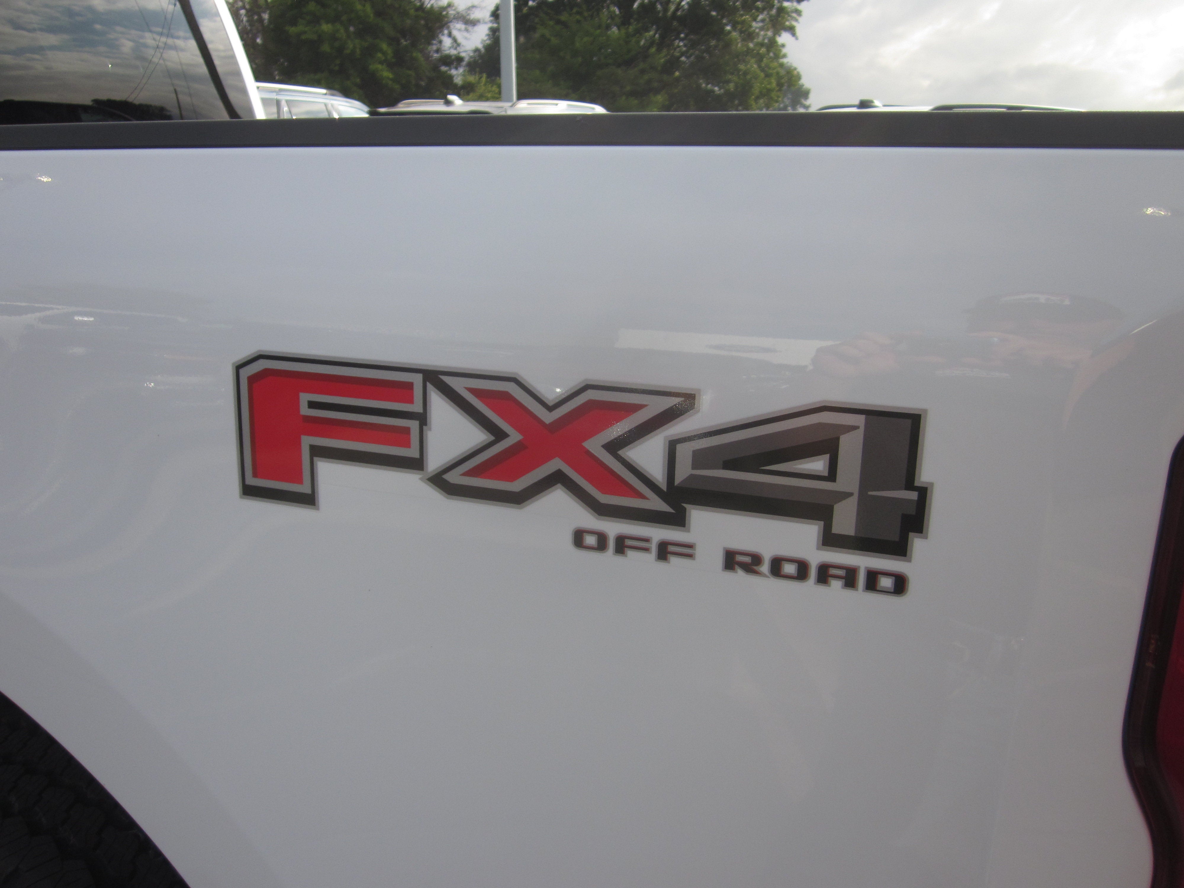 2027 Ford Super Duty F-250 SRW XLT