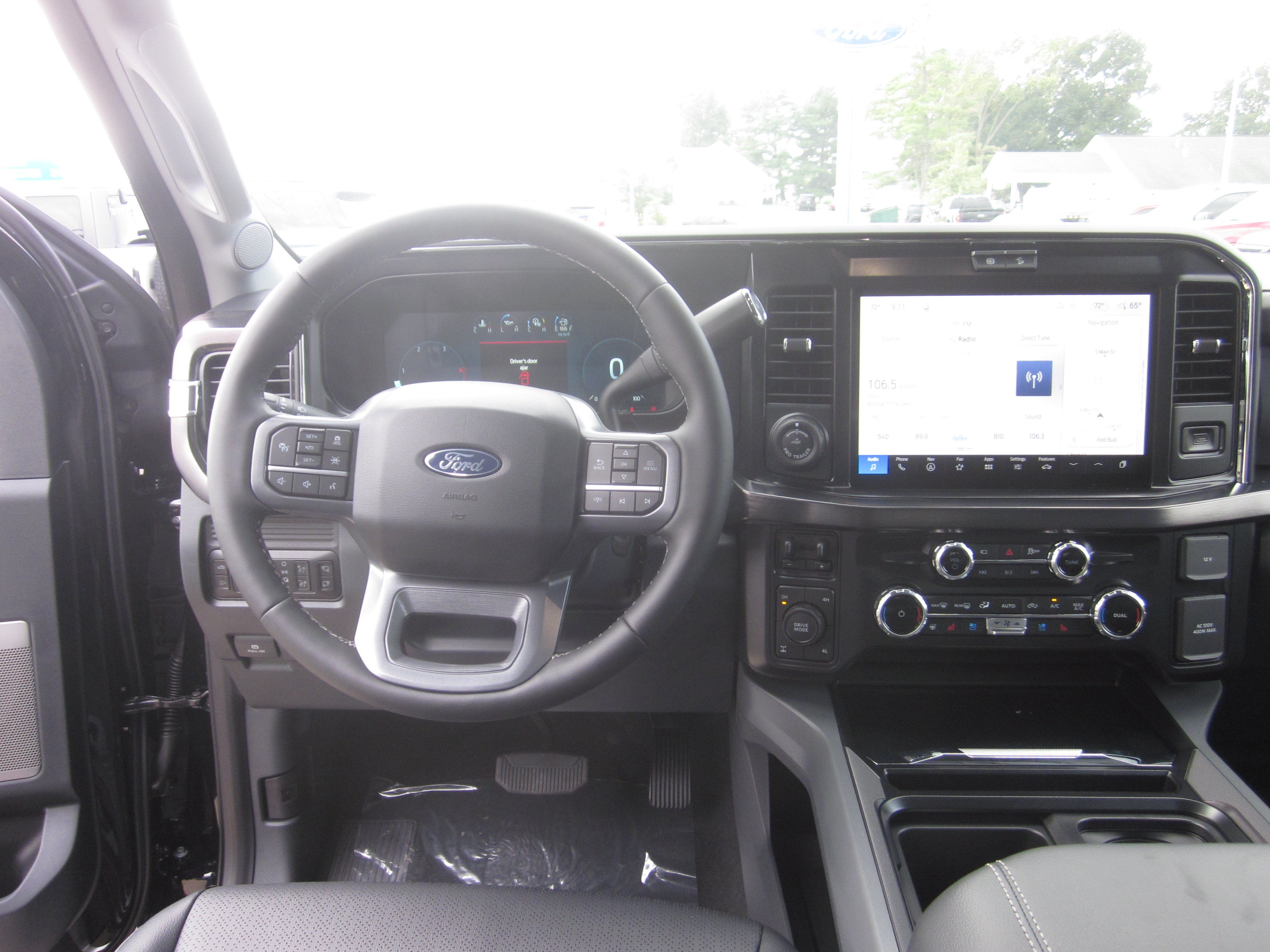 2027 Ford Super Duty F-250 SRW LARIAT